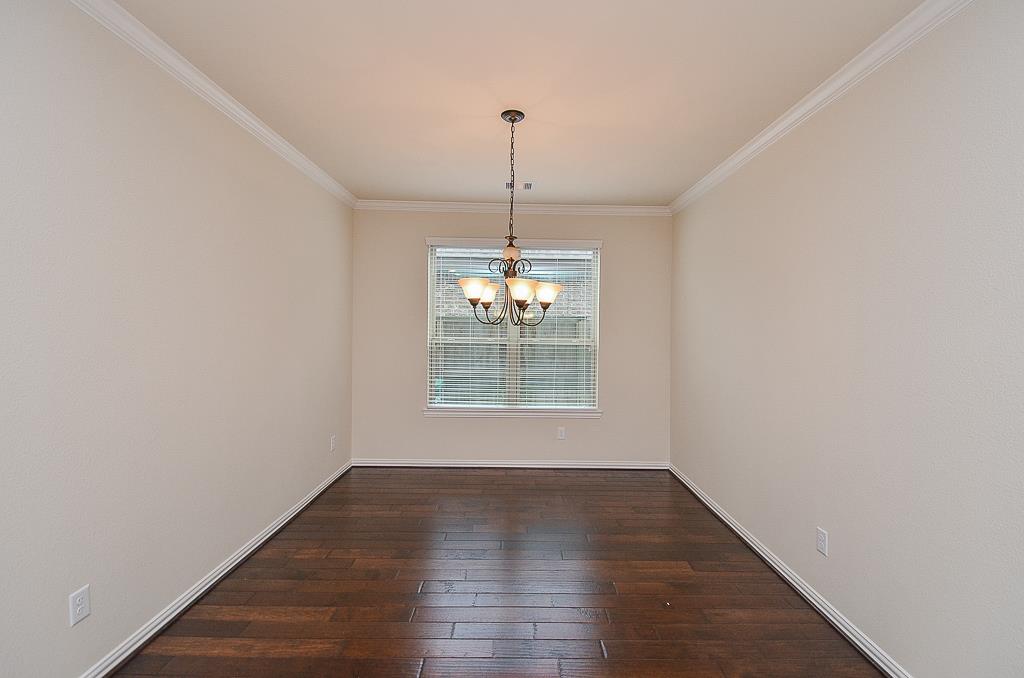 9411 Sparrow Creek Court Property Photo 6
