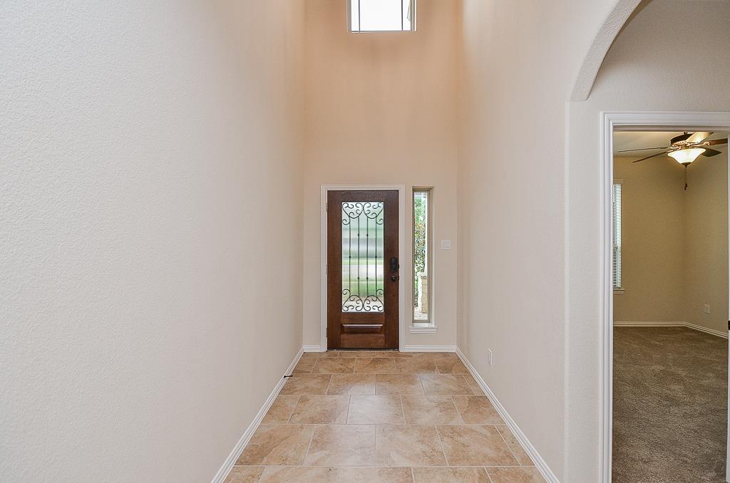 9411 Sparrow Creek Court Property Photo 8