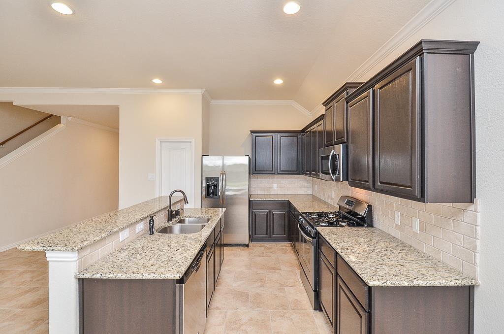 9411 Sparrow Creek Court Property Photo 12