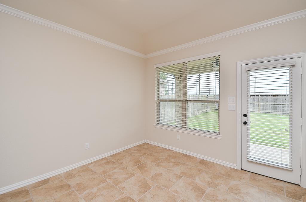 9411 Sparrow Creek Court Property Photo 15