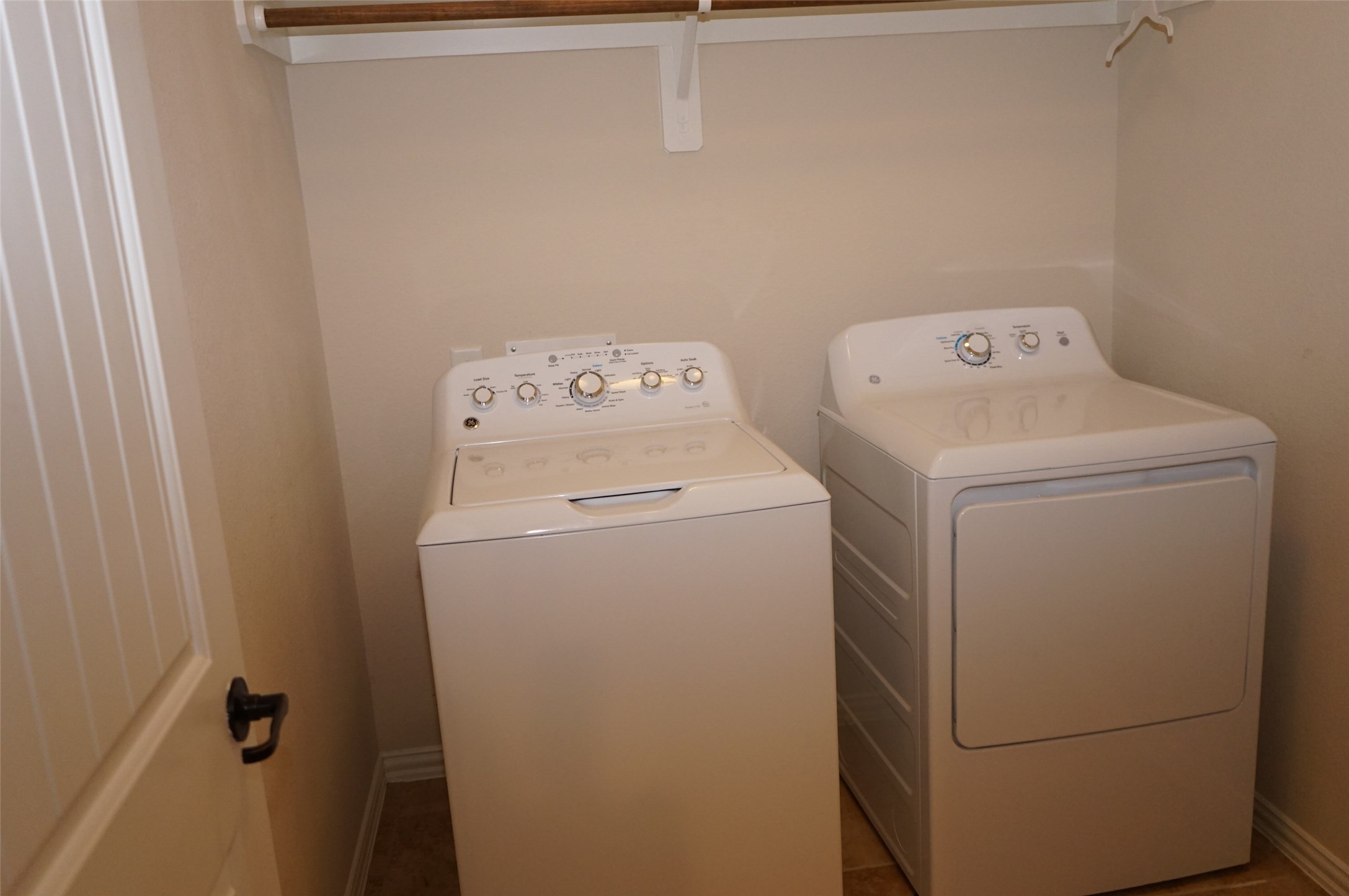 9411 Sparrow Creek Court Property Photo 16