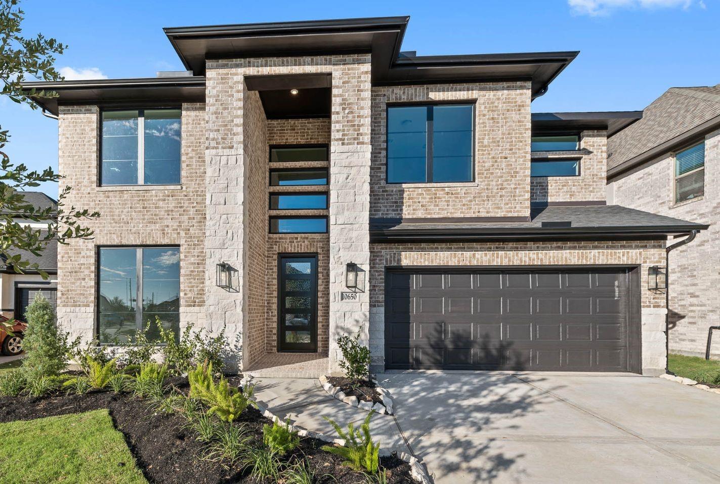 10650 Starfire Yellow Drive Property Photo 1
