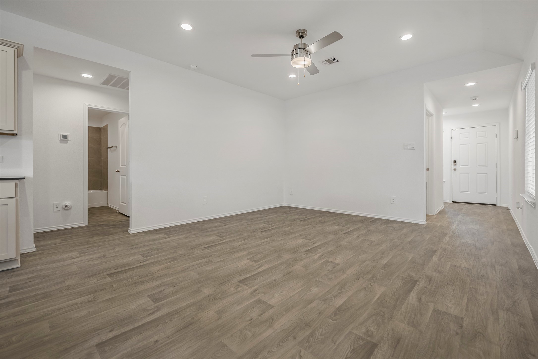 22247 Palladium Drive Property Photo 10
