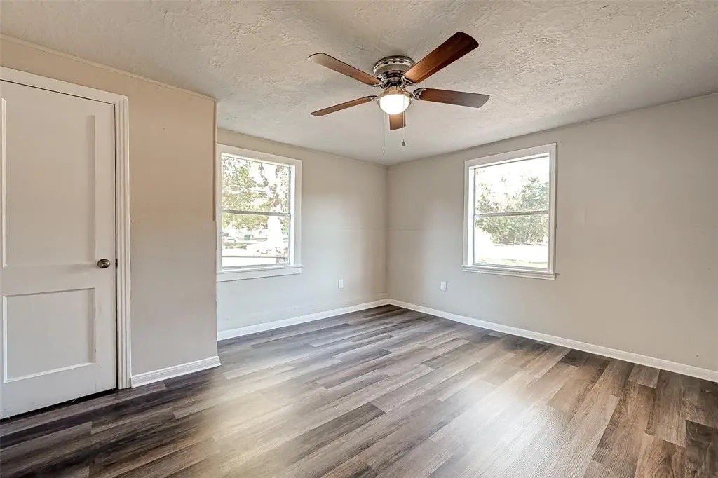 515 Bluebonnet Drive Property Photo 11