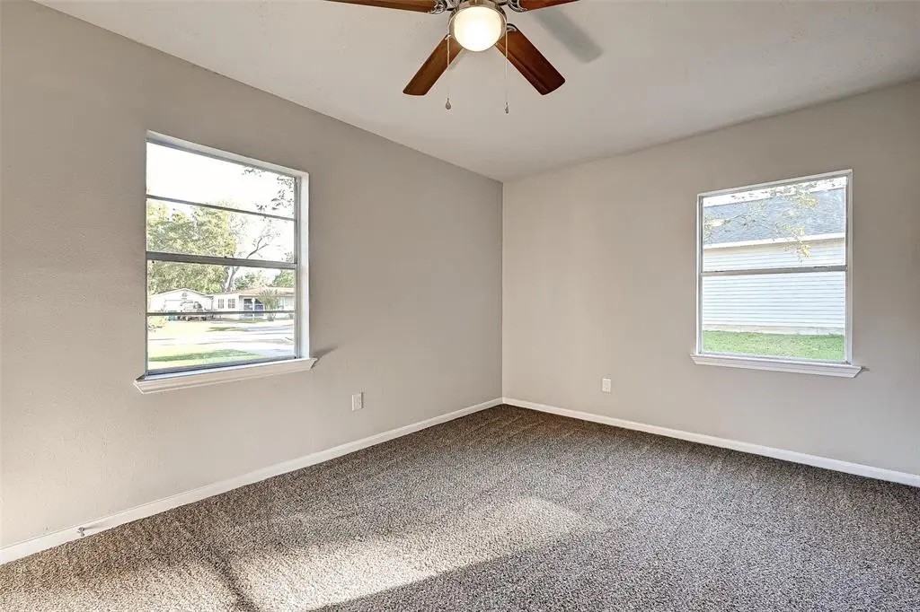 515 Bluebonnet Drive Property Photo 13
