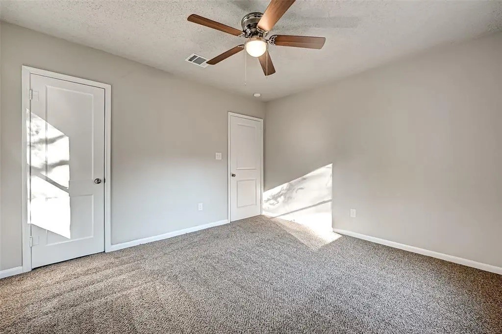 515 Bluebonnet Drive Property Photo 14