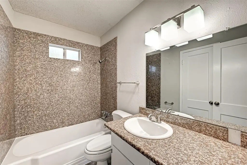 515 Bluebonnet Drive Property Photo 16