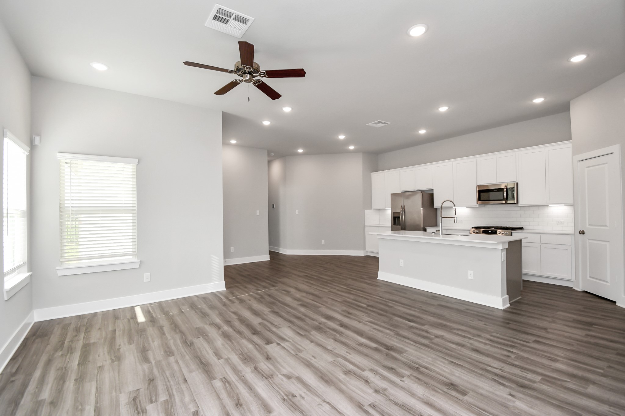 21030 Shore Oak Drive A Property Photo 2