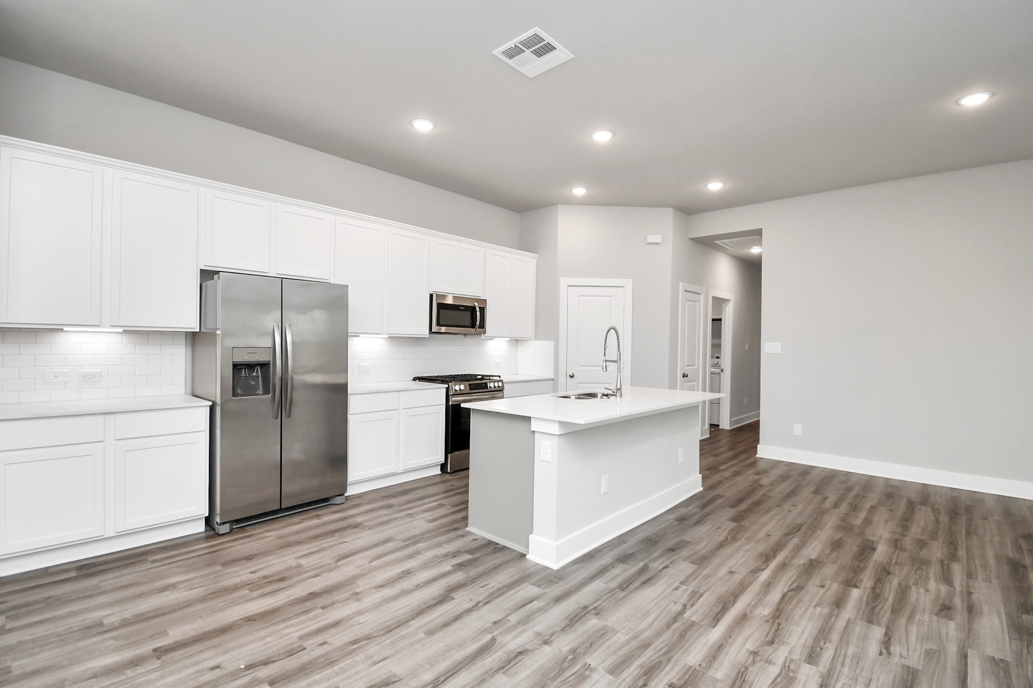 21030 Shore Oak Drive A Property Photo 4