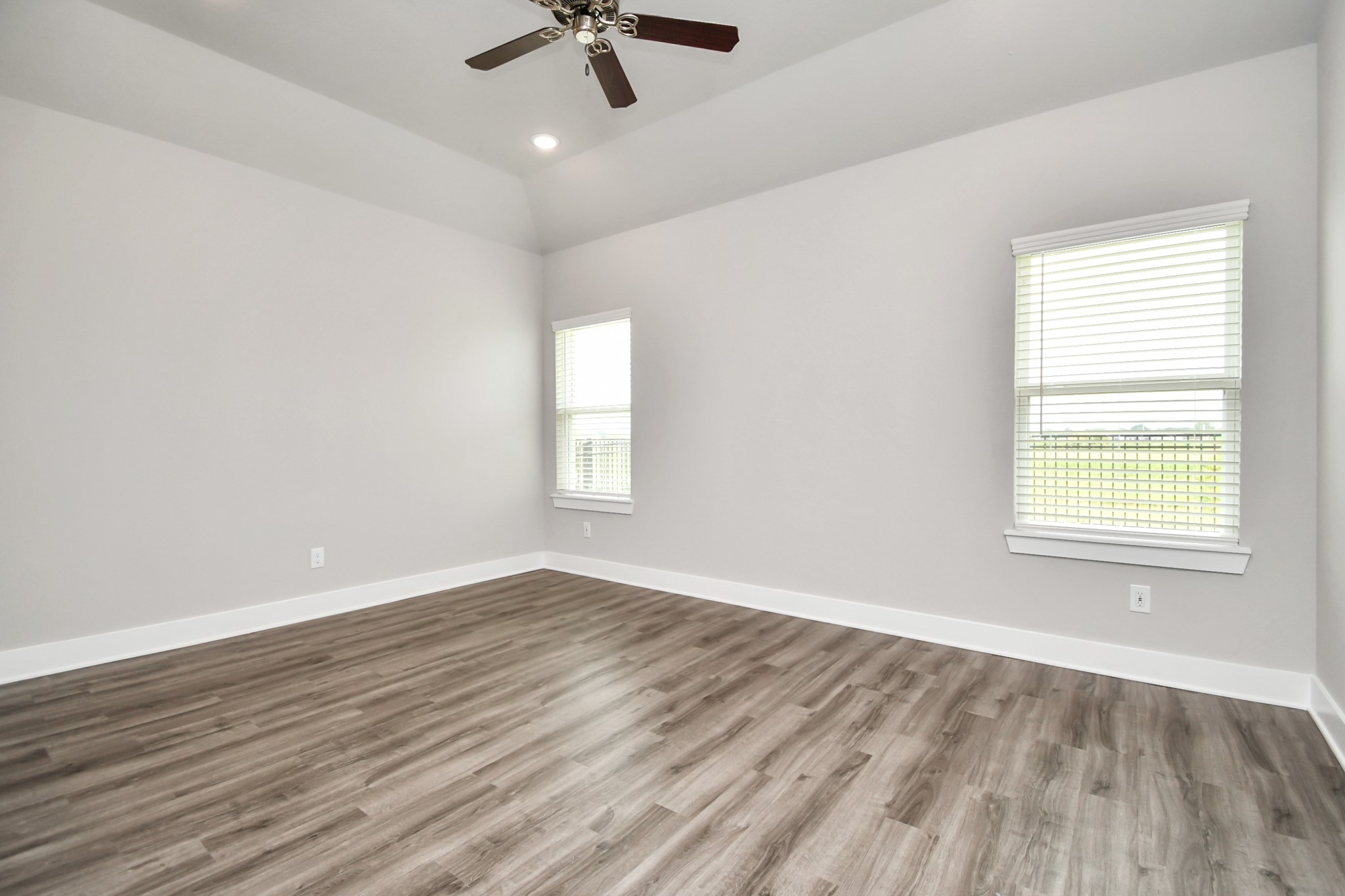21030 Shore Oak Drive A Property Photo 8