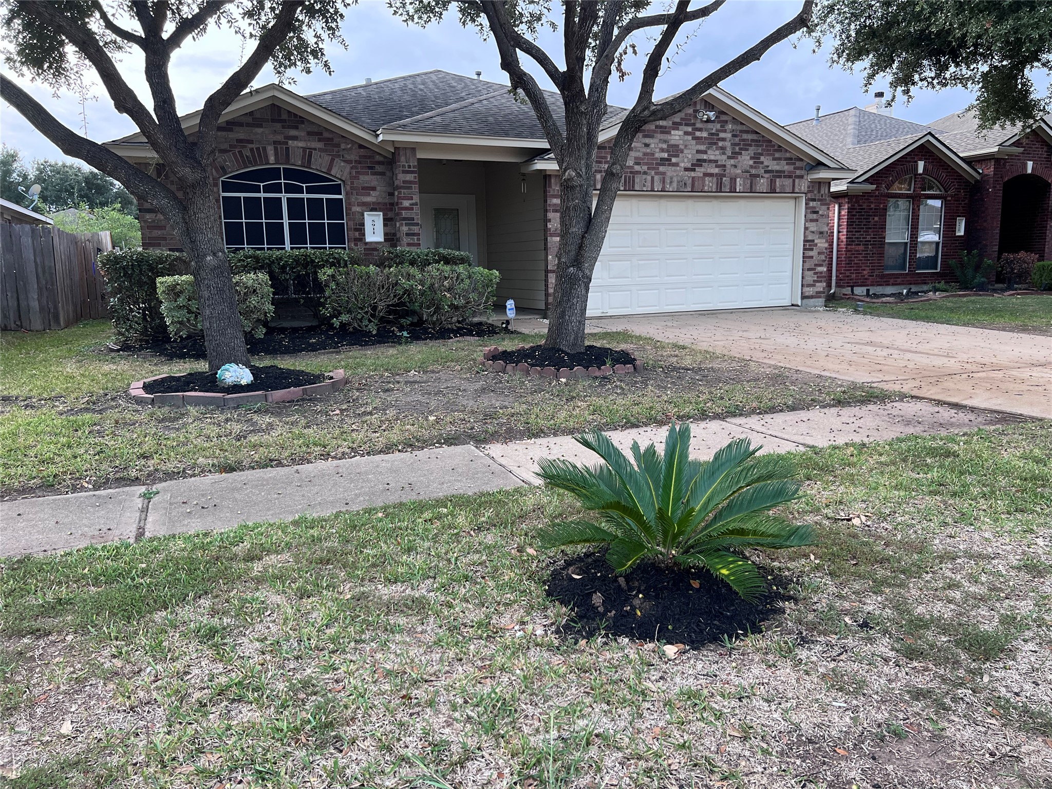 5911 Llano Creek Drive Property Photo 4