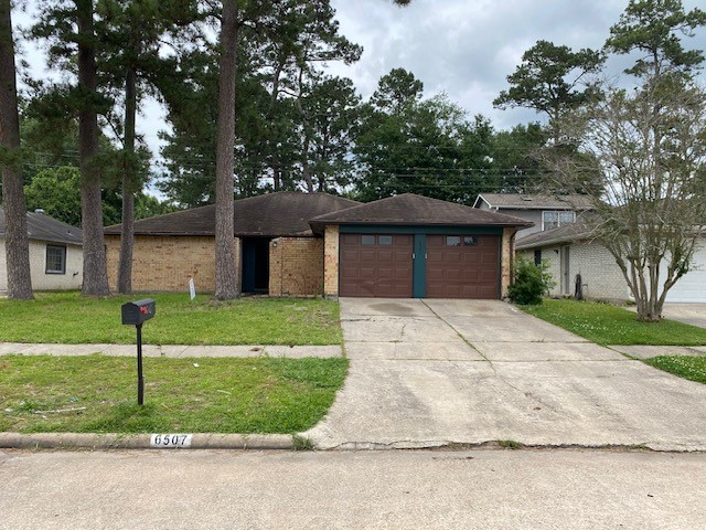 6507 Bridgegate Drive Property Photo 1
