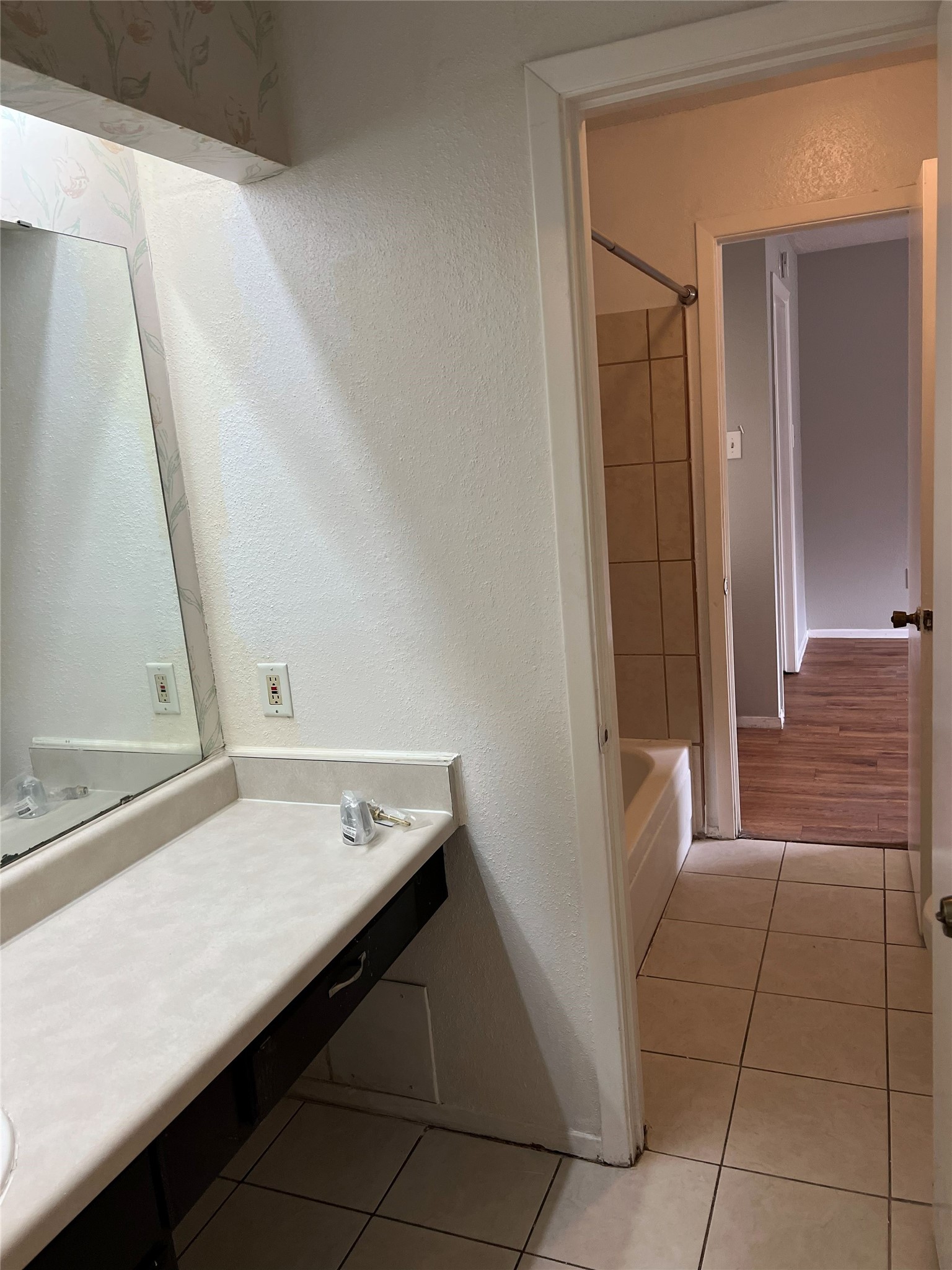 6507 Bridgegate Drive Property Photo 13