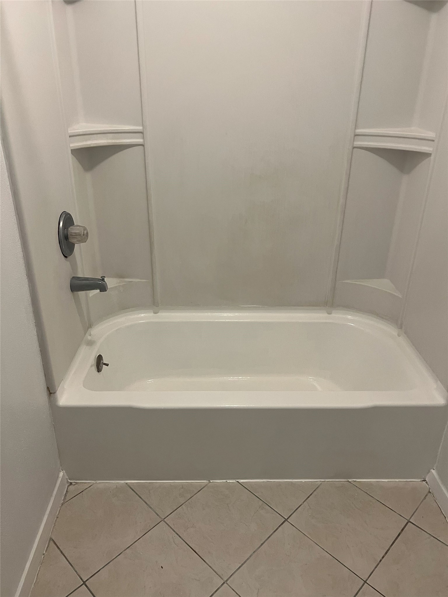 6507 Bridgegate Drive Property Photo 14
