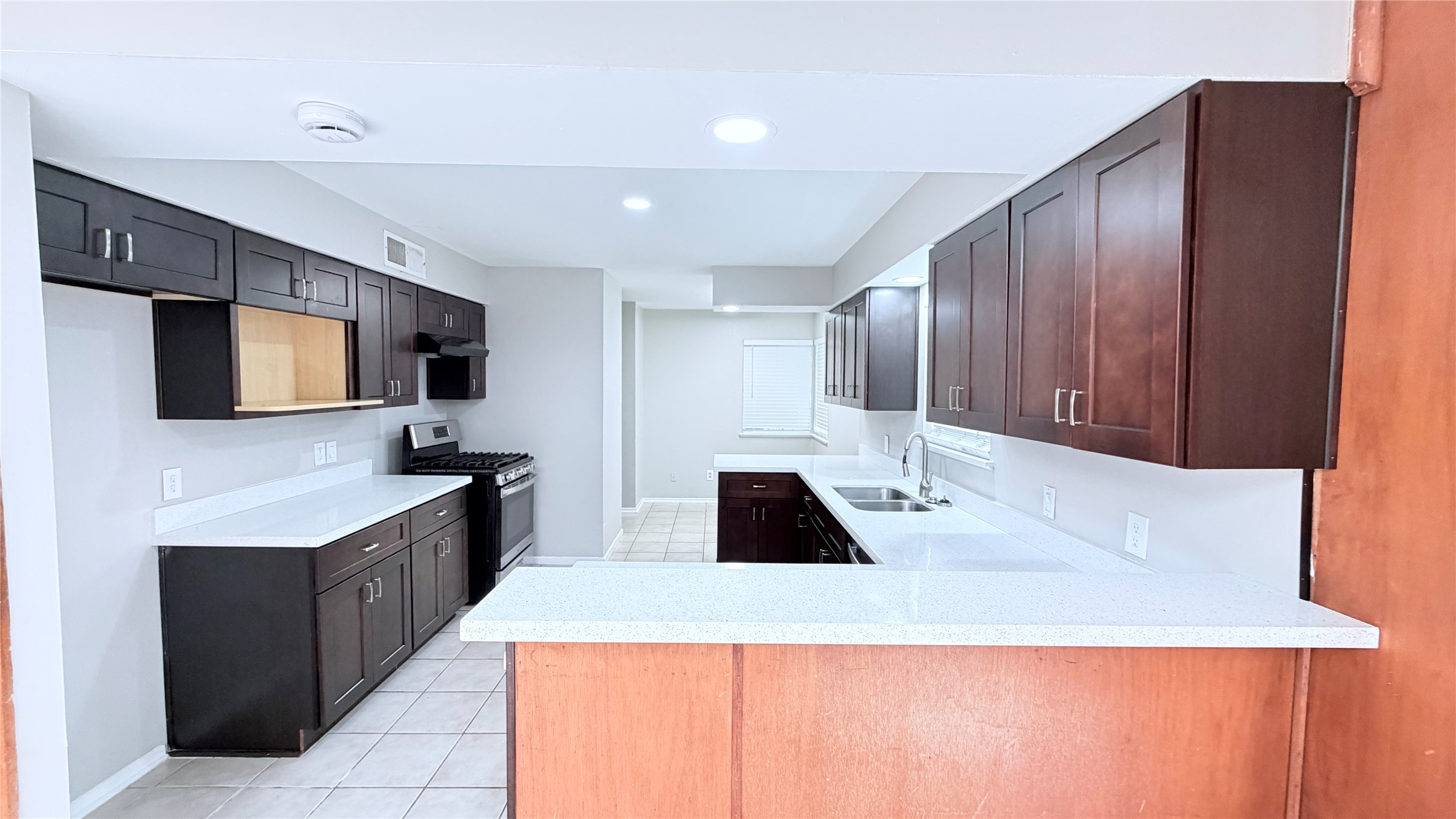 11119 Atwell Drive Property Photo 7
