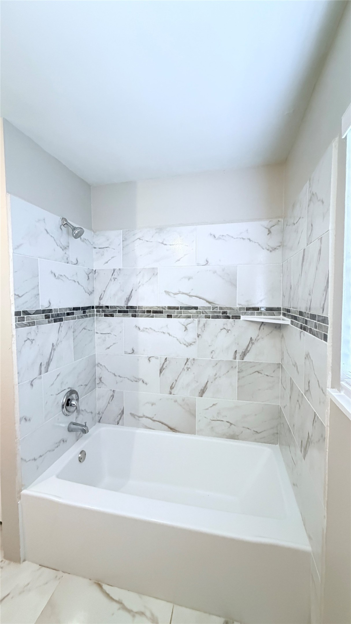 11119 Atwell Drive Property Photo 15
