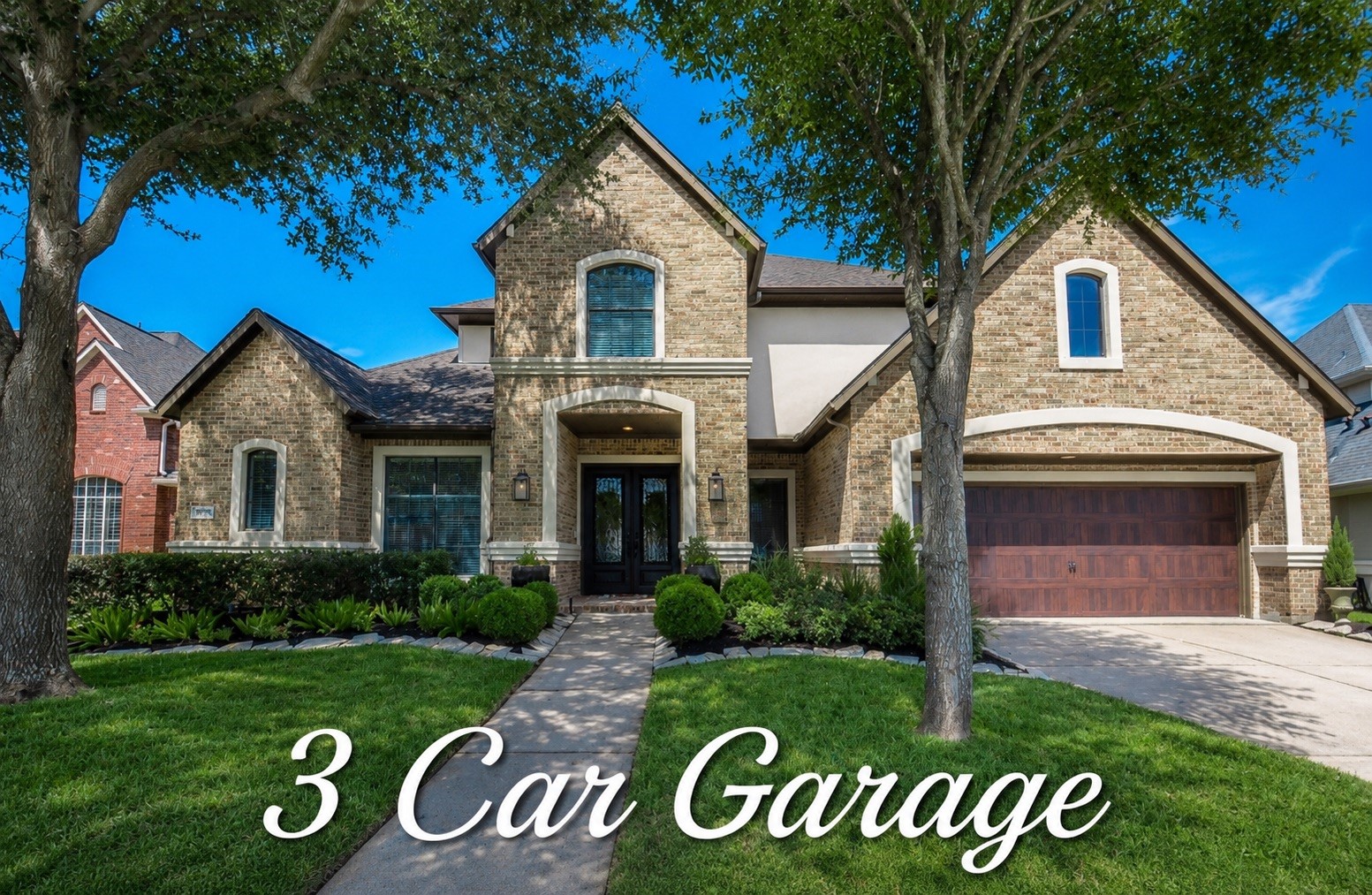 2015 Shadow Bend Drive Property Photo 2