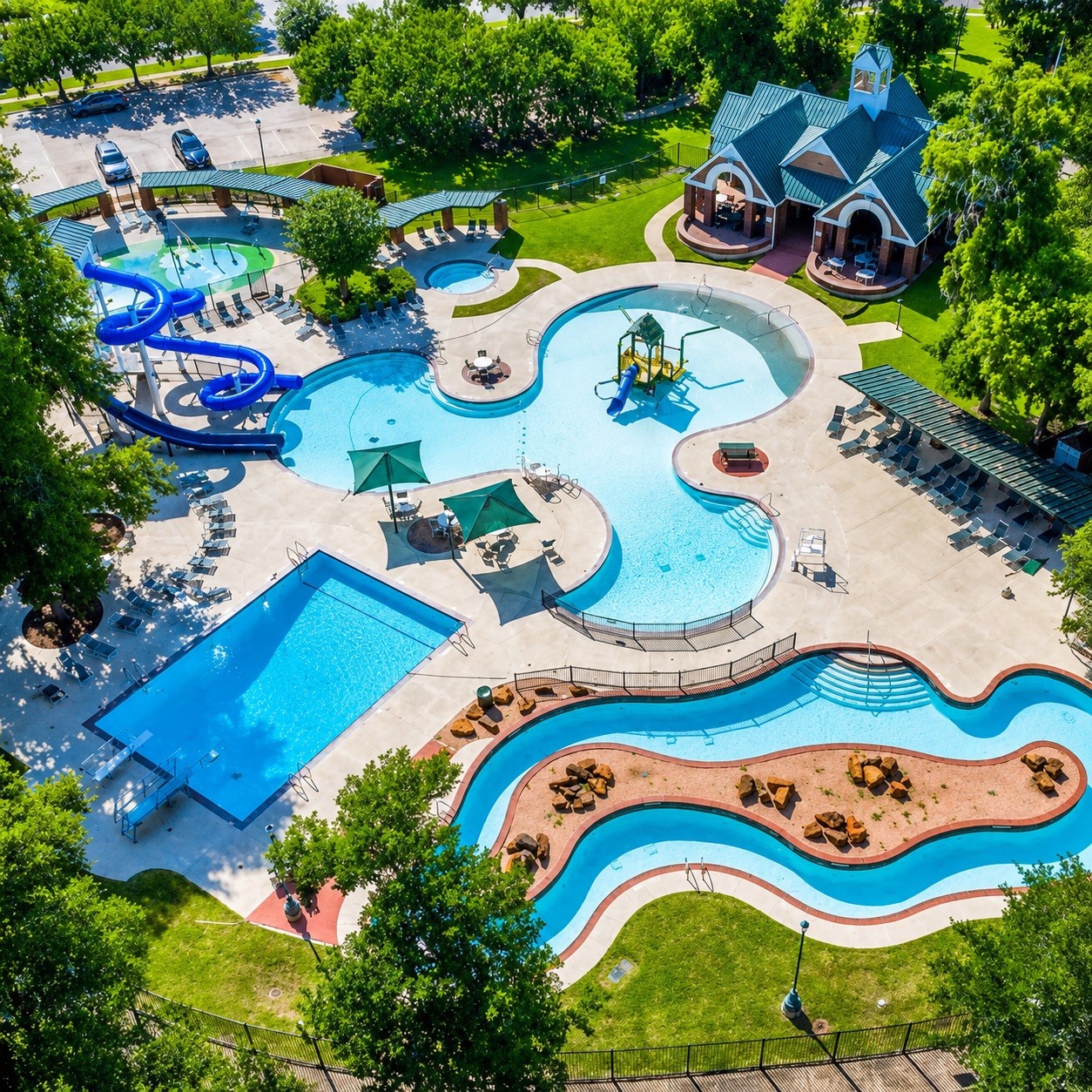 2015 Shadow Bend Drive Property Photo 8