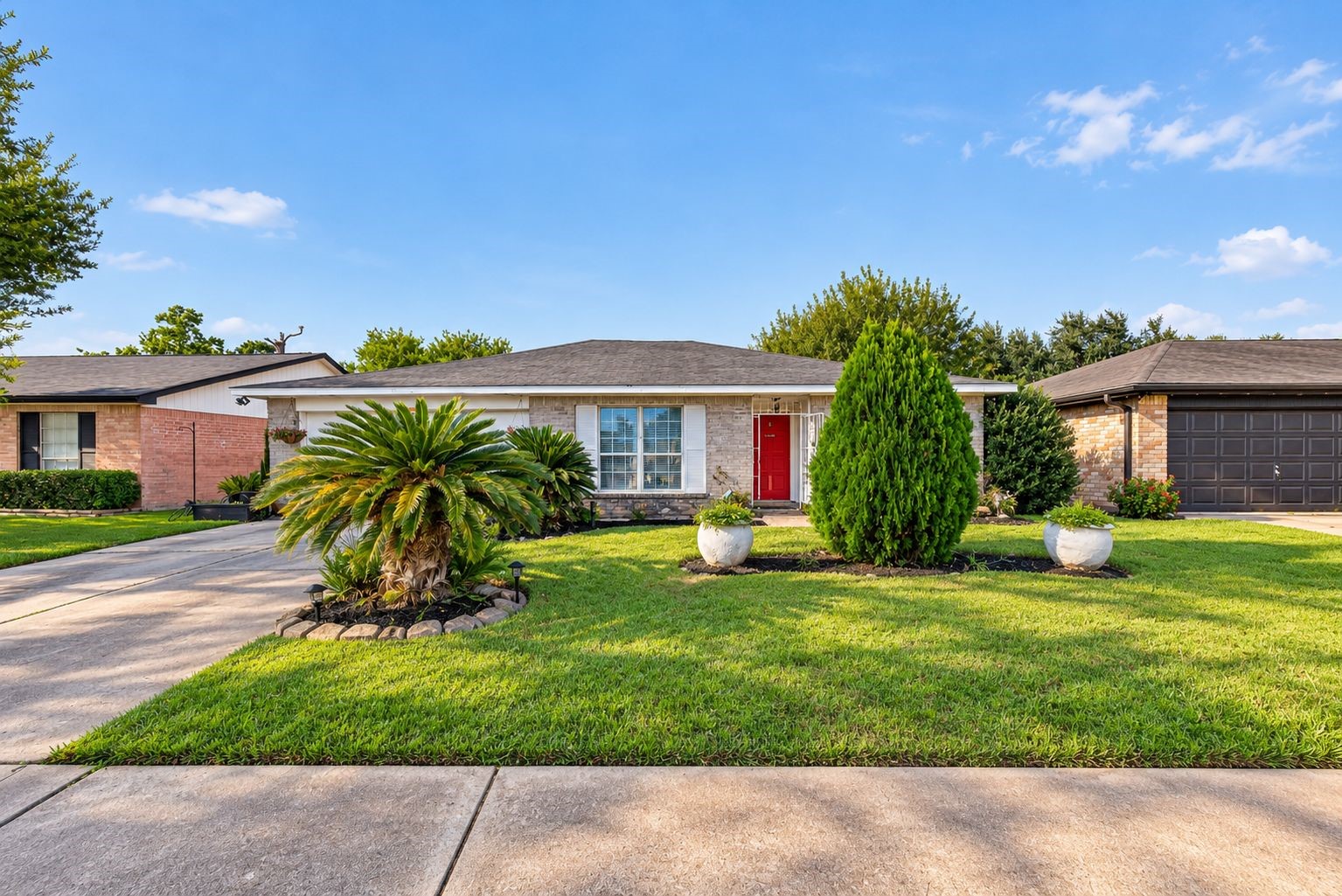 5106 Ridge Manor Drive Property Photo 1