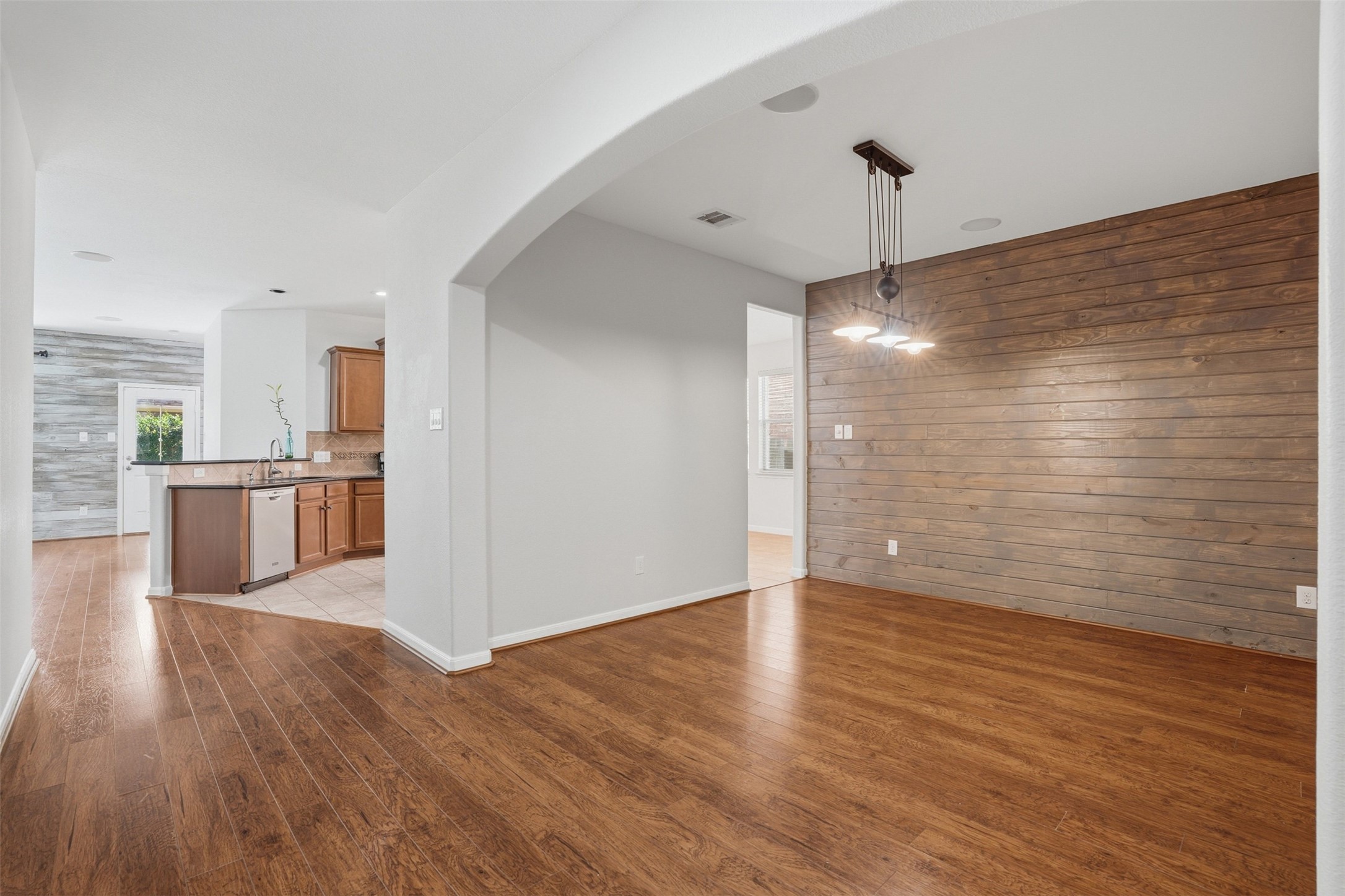 11126 Celano Drive Property Photo 9