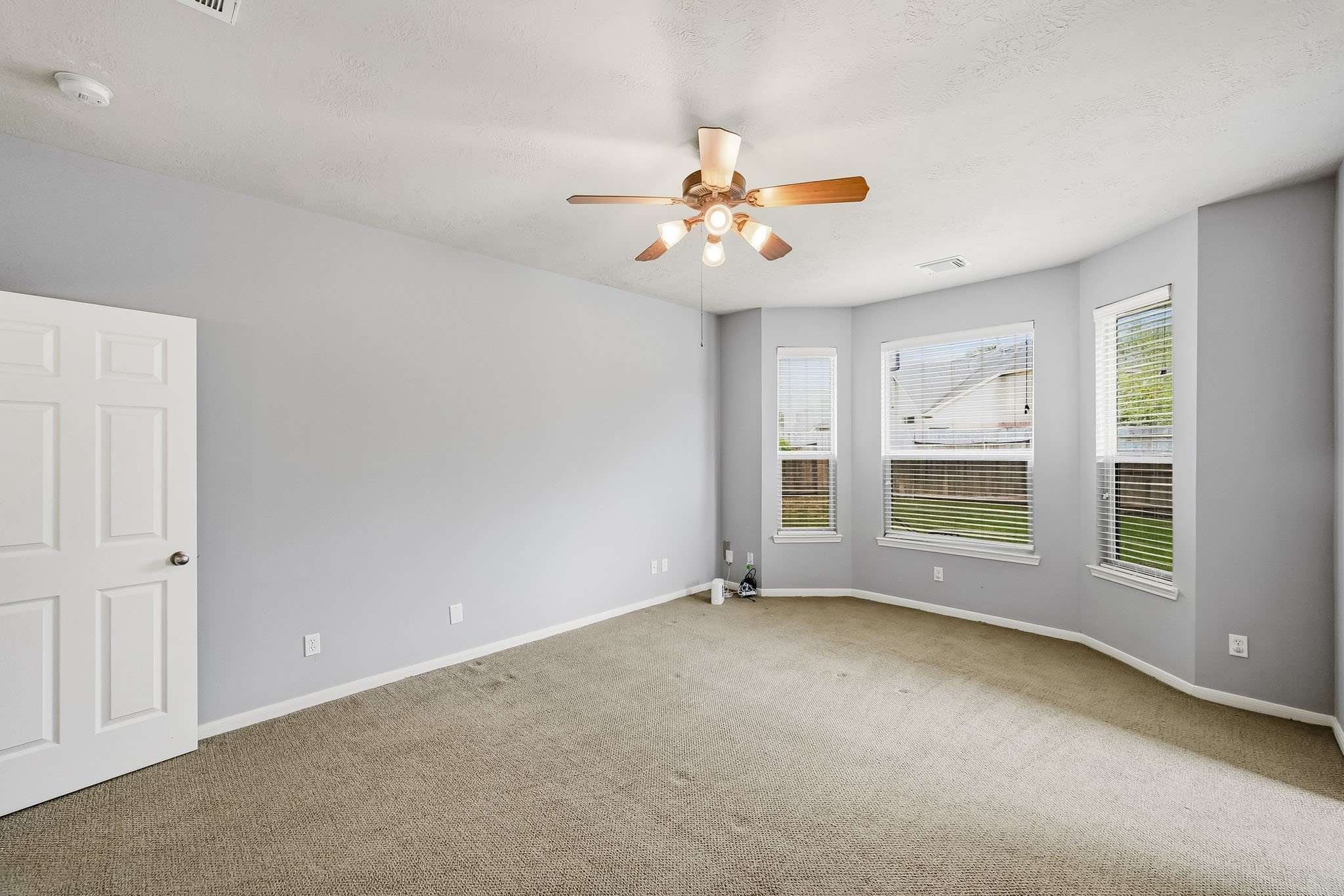9202 Fernwillow Drive Property Photo 28