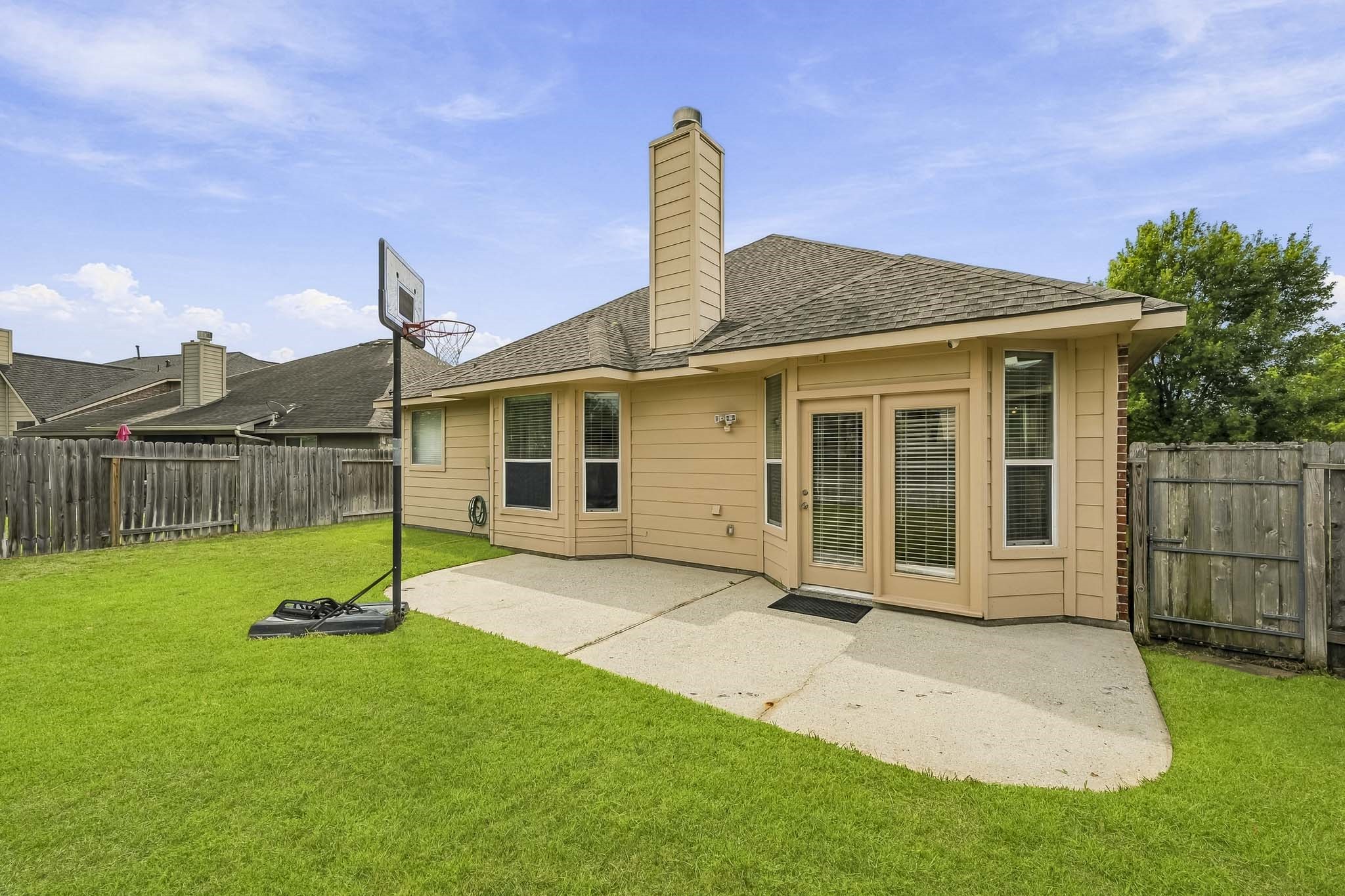 9202 Fernwillow Drive Property Photo 48