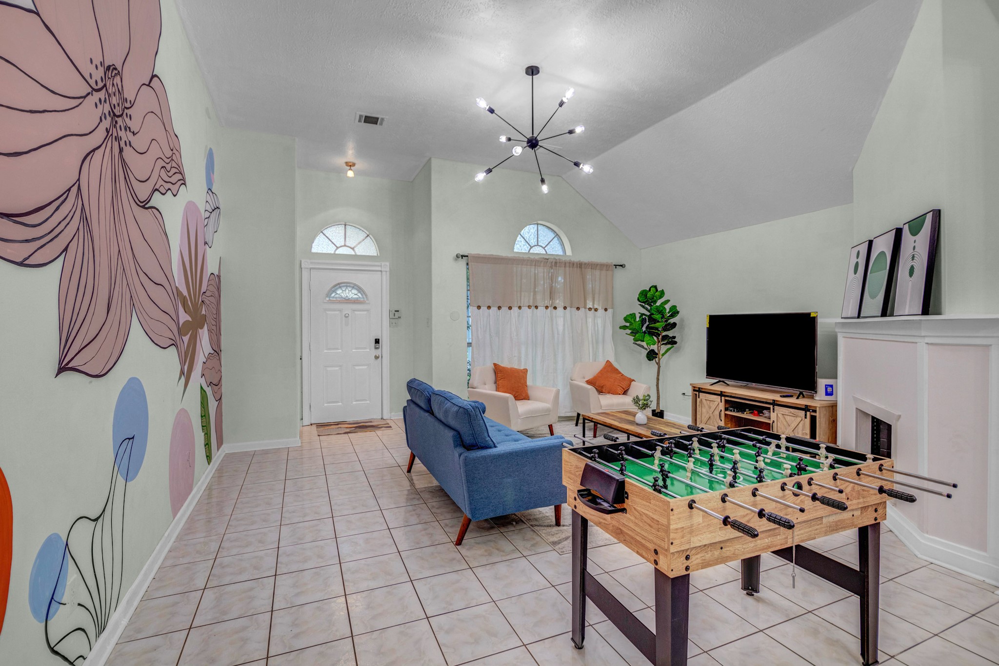 8222 Viny Ridge Drive Property Photo 3