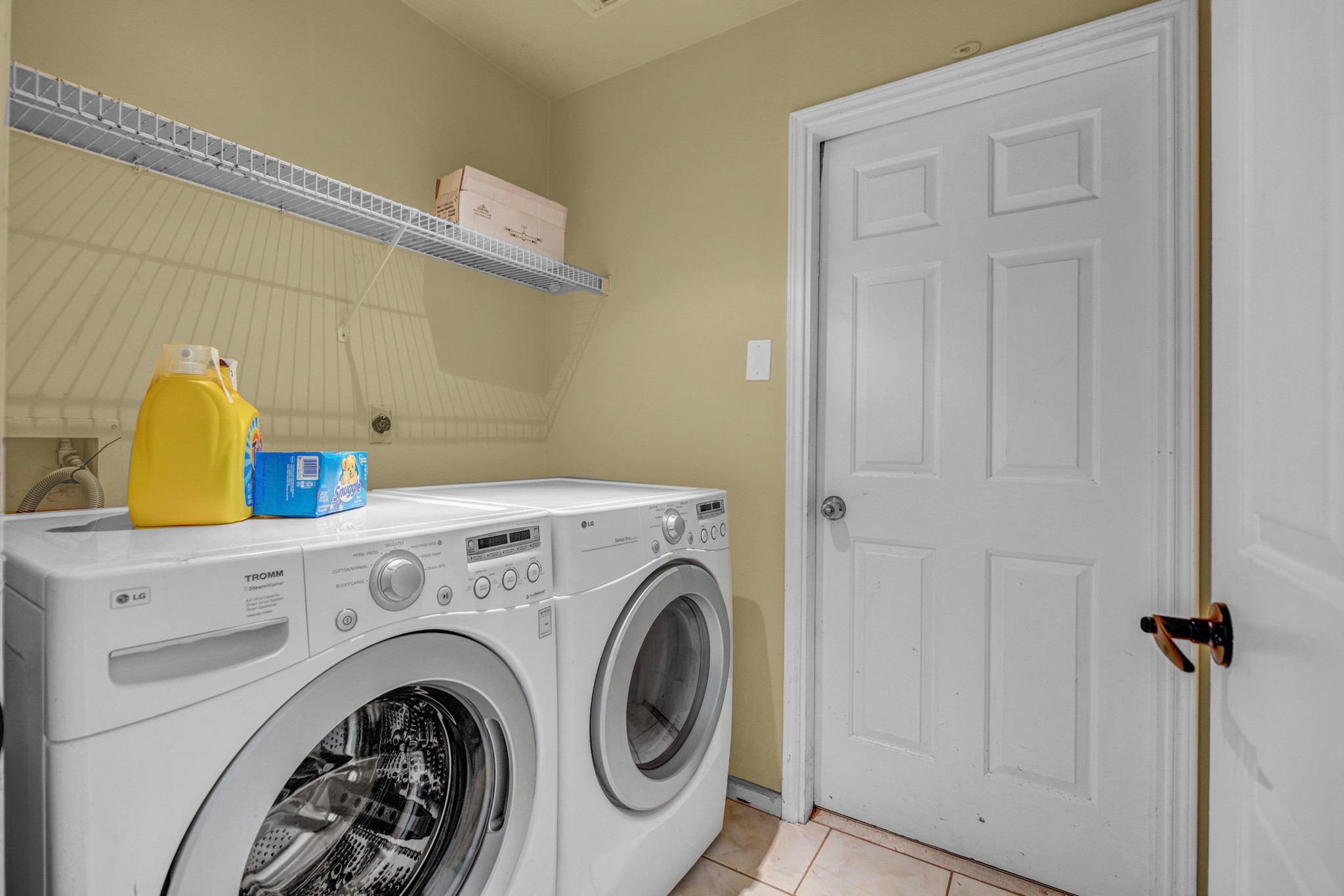 8222 Viny Ridge Drive Property Photo 13