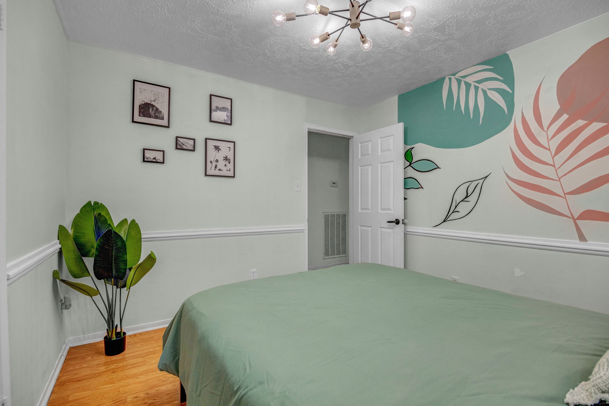 8222 Viny Ridge Drive Property Photo 15
