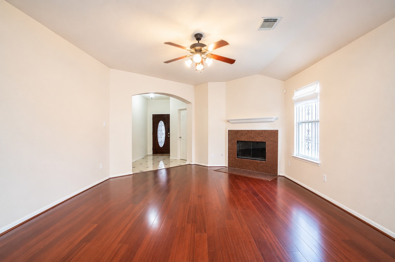8714 Kirksage Drive Property Photo 4