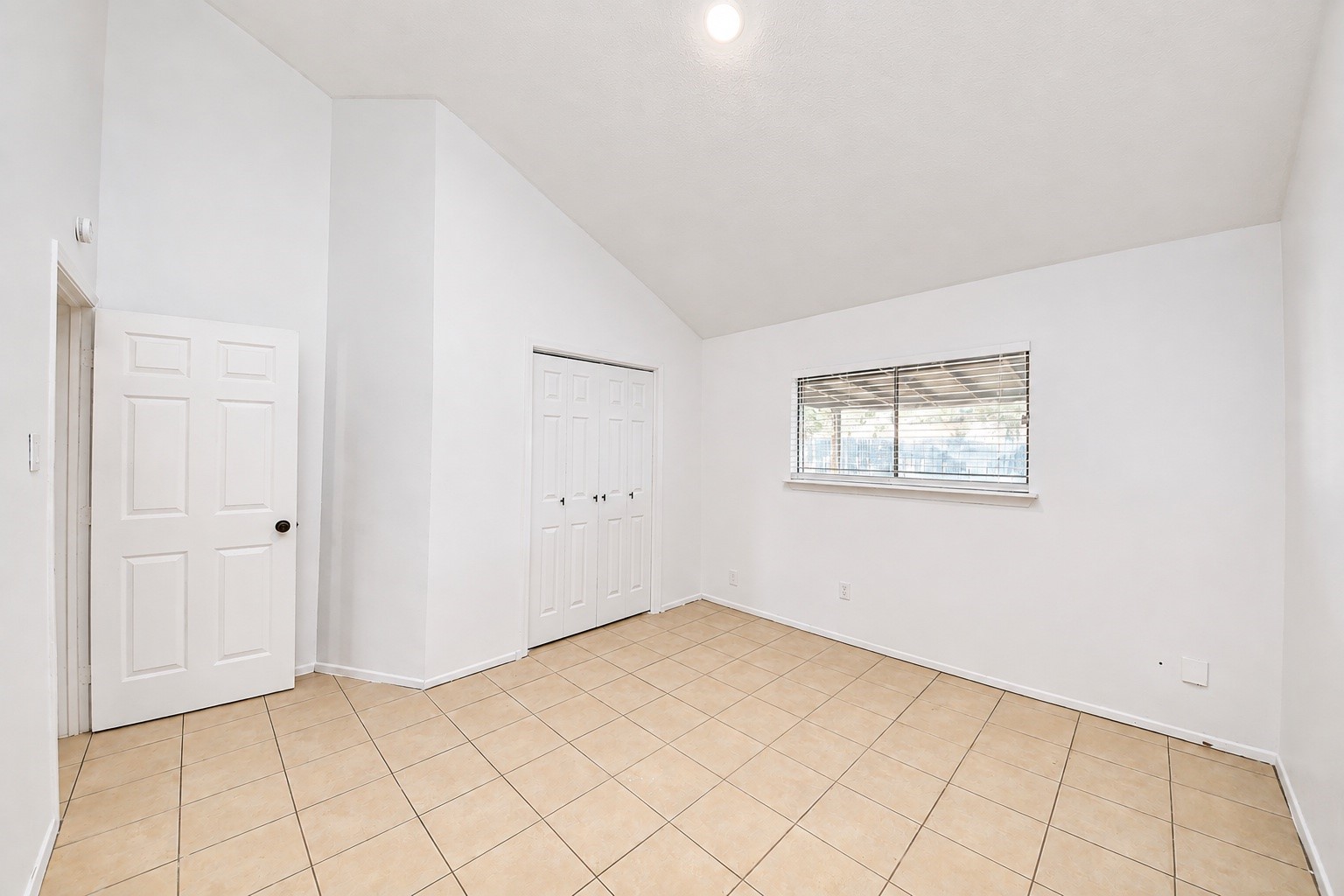 9918 Peachridge Dr Property Photo 9
