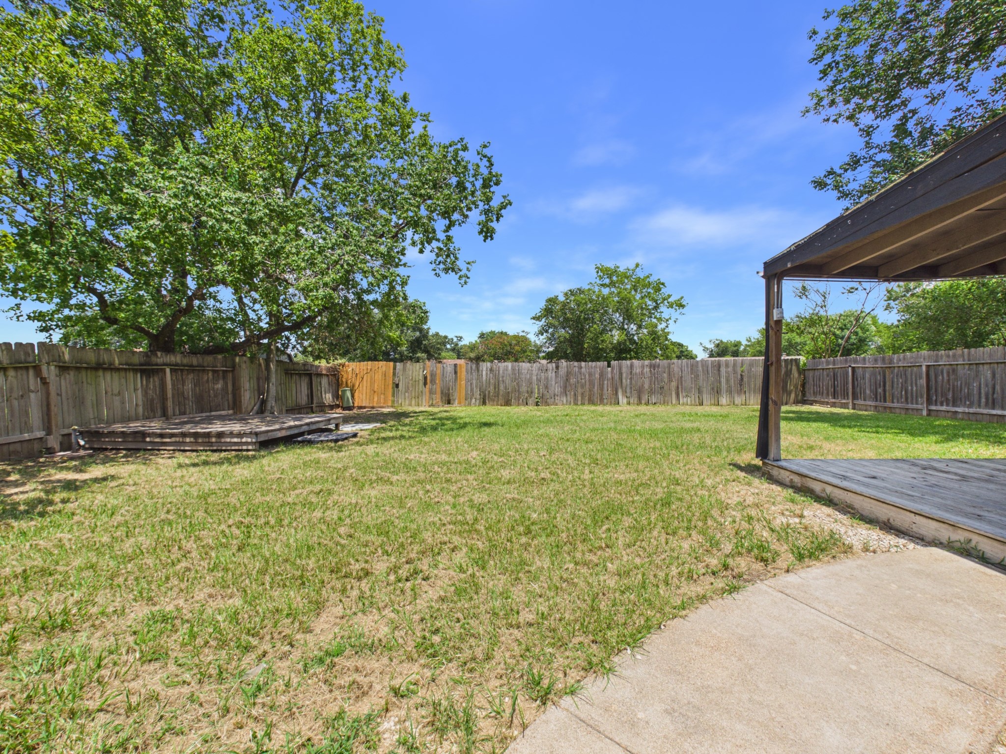 9918 Peachridge Dr Property Photo 19