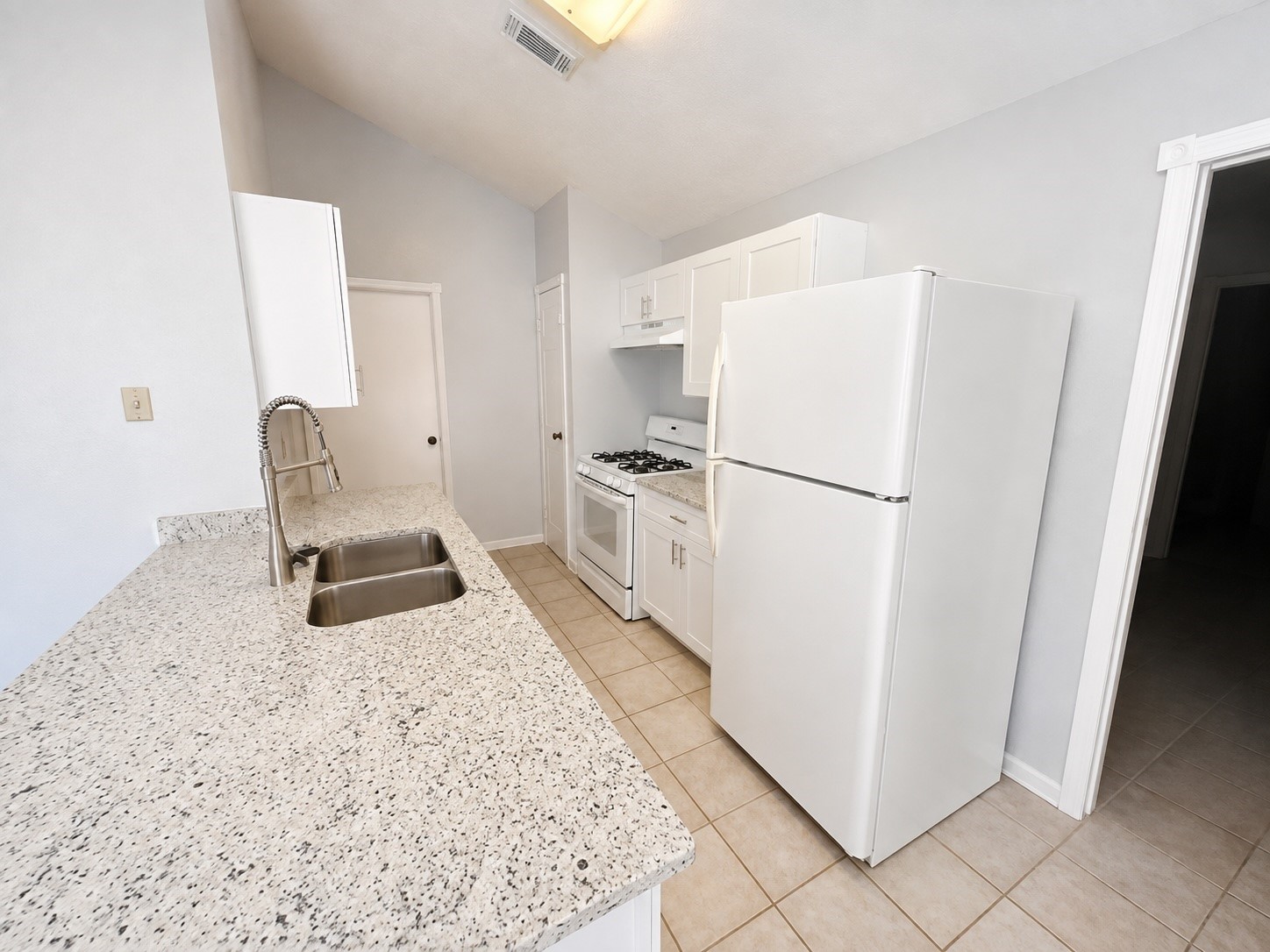 3105 Oak Rock Circle Property Photo 5