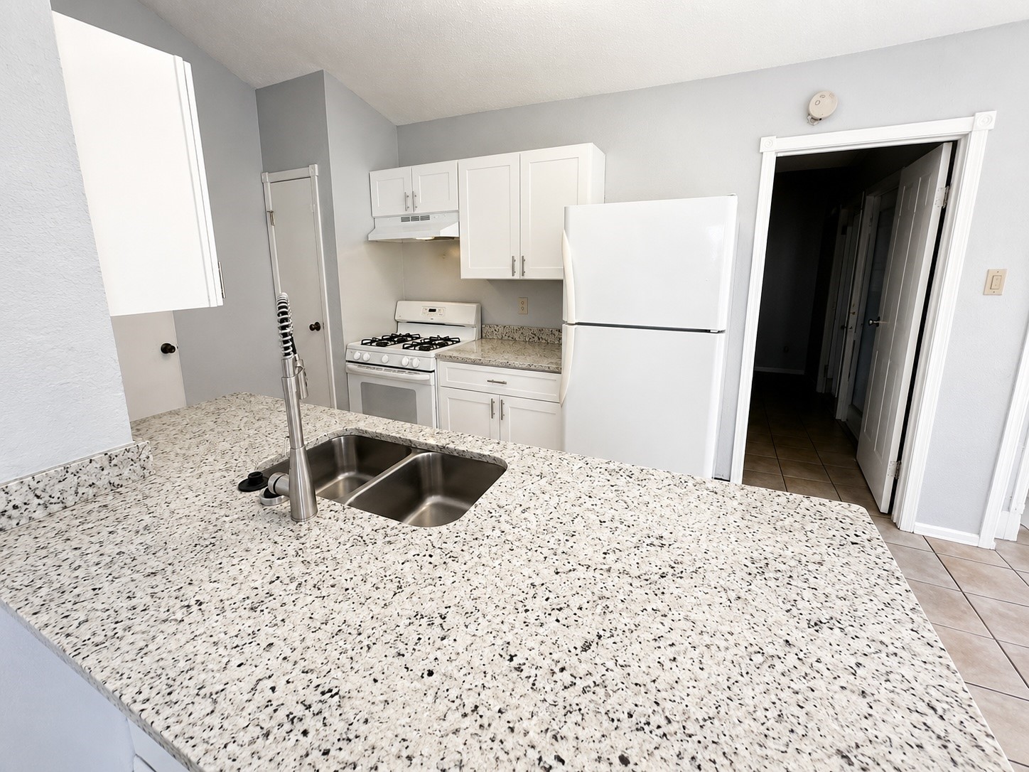 3105 Oak Rock Circle Property Photo 6