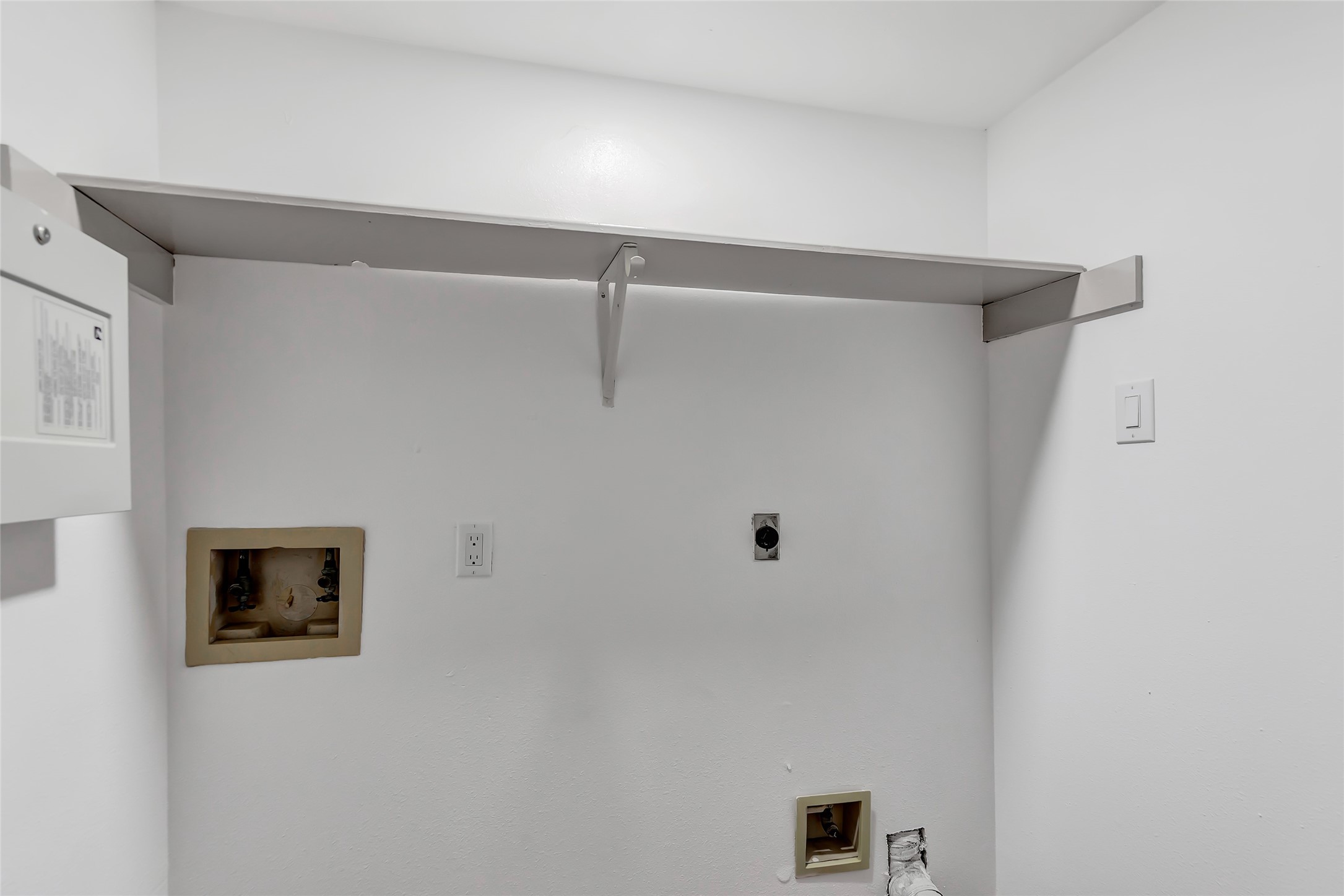 4314 Pinewood Park Drive Property Photo 15