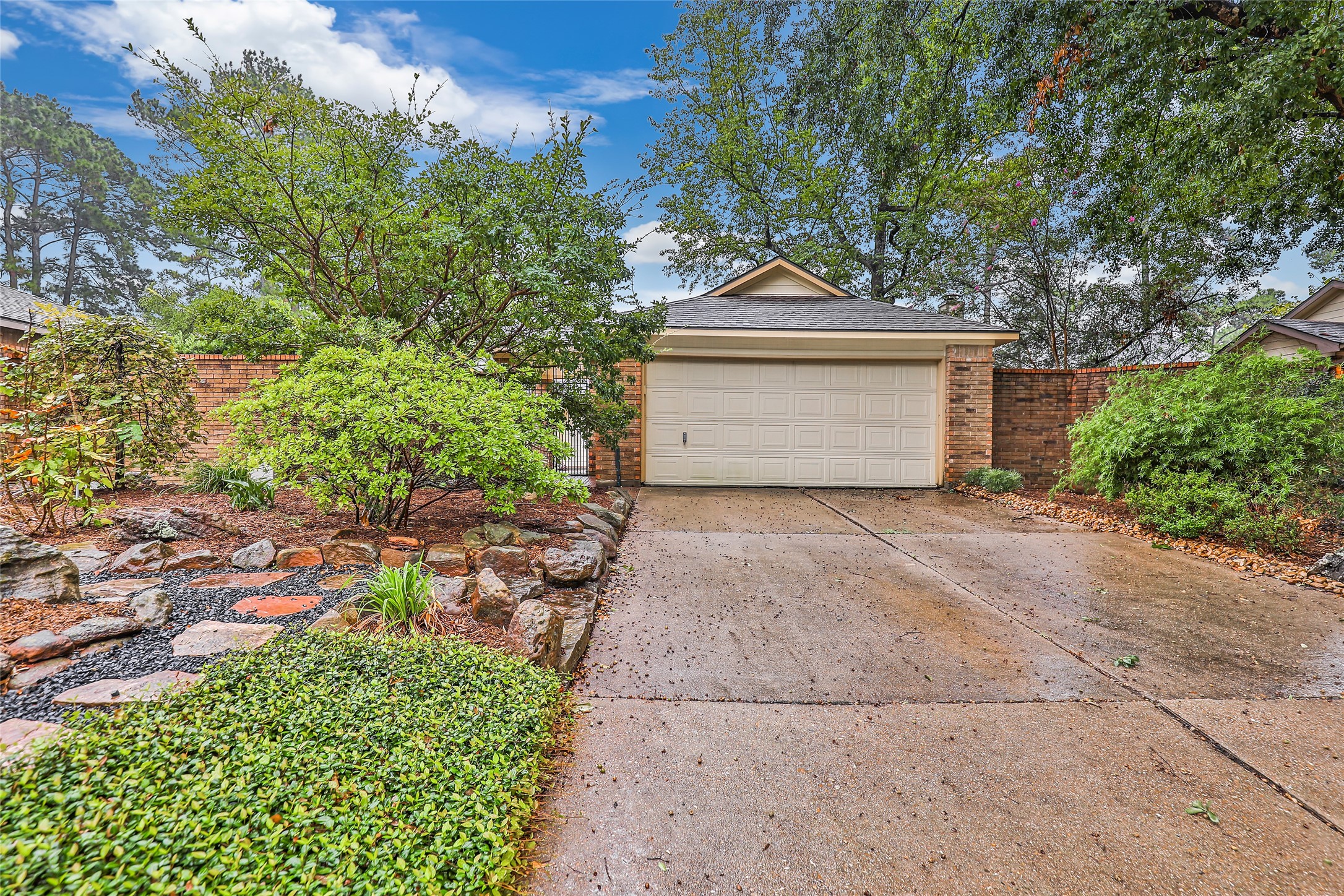 4314 Pinewood Park Drive Property Photo 27