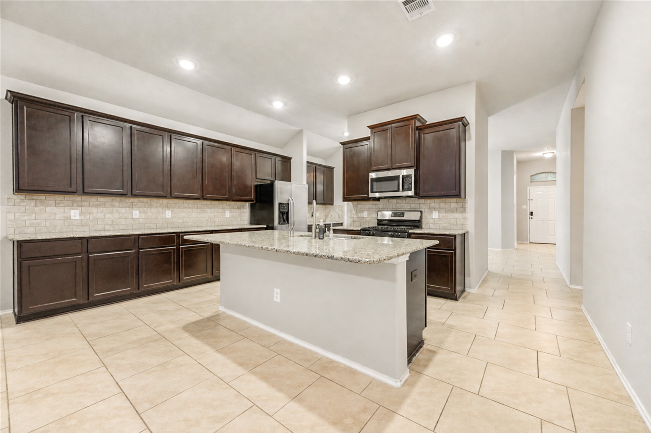 4427 Aversa Drive Property Photo 14