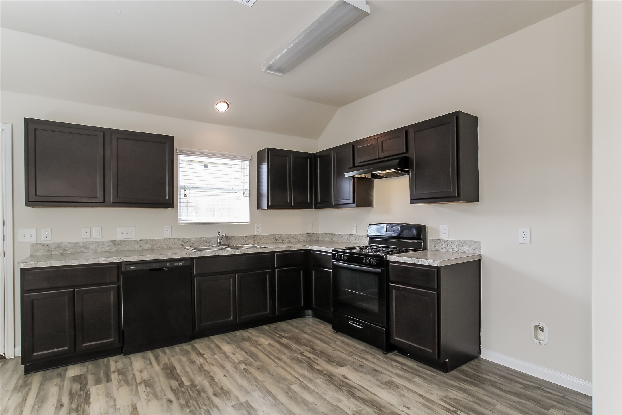 24126 Taranto Creek Court Property Photo 3
