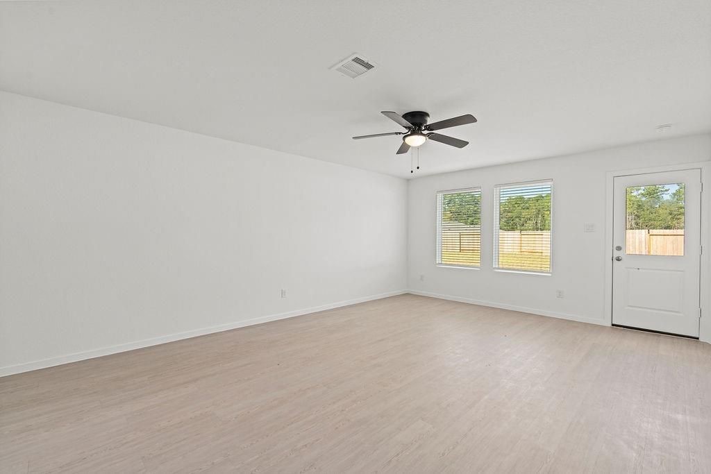 1627 Winwood Drive Property Photo 13