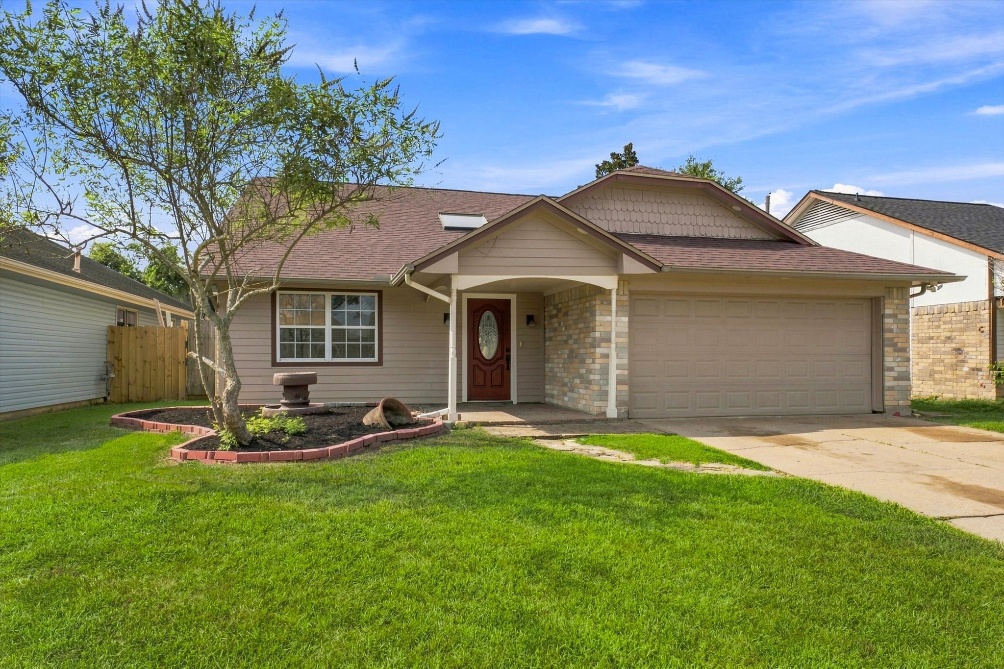 15919 Barbarossa Drive Property Photo 1