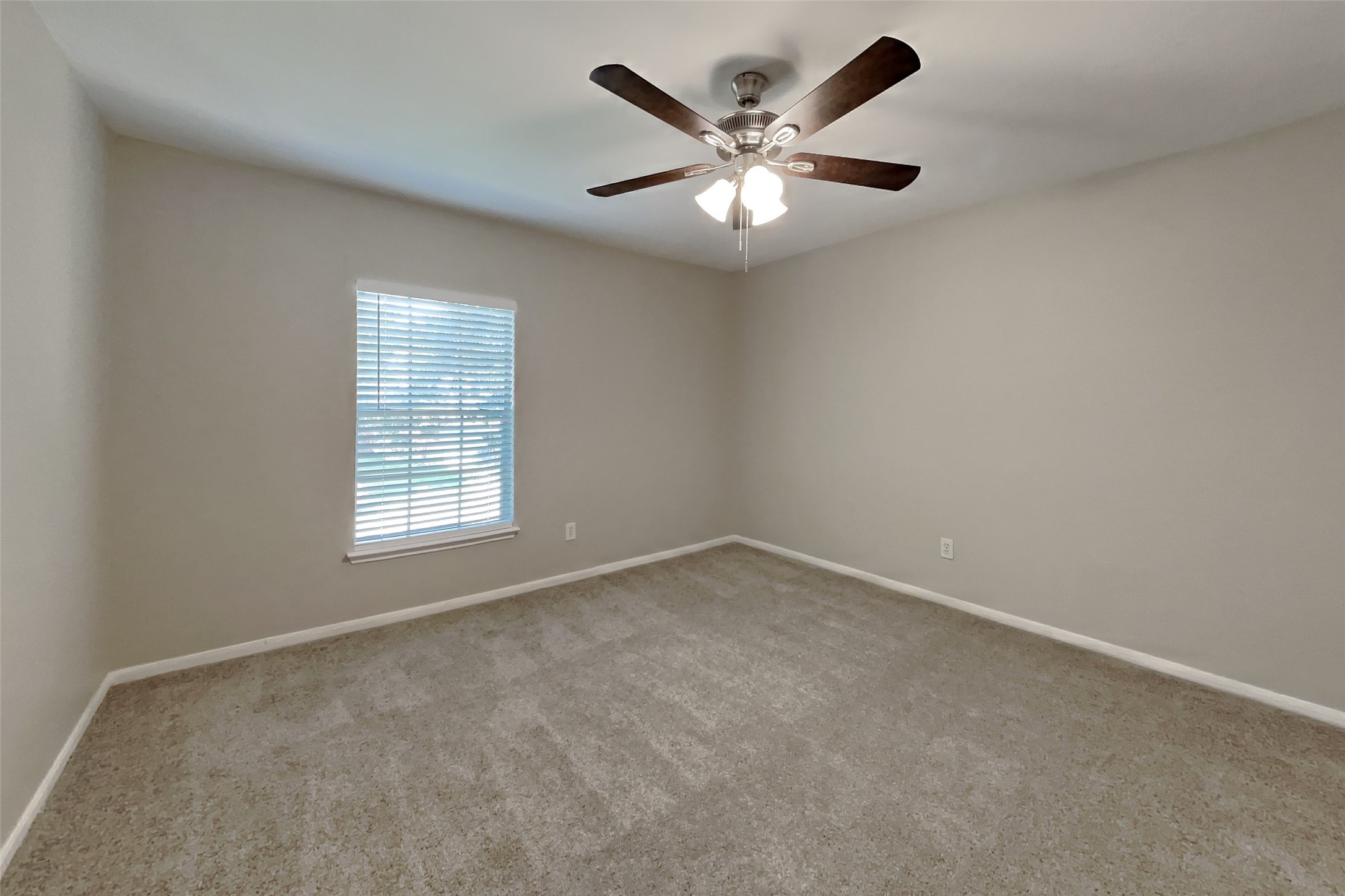 8815 Stoney Bend Drive Property Photo 14