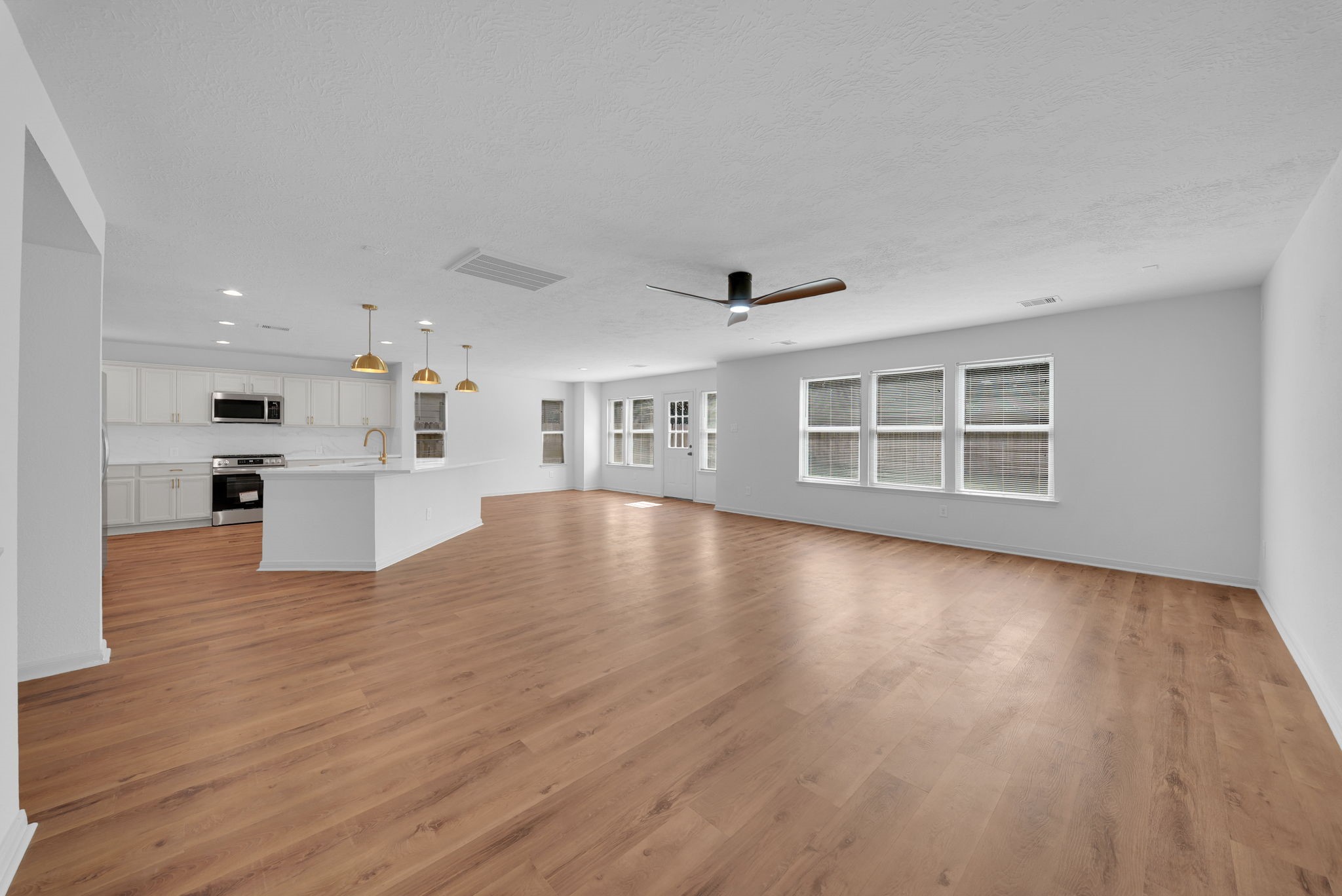 4322 Lake Cypress Circle Property Photo 7