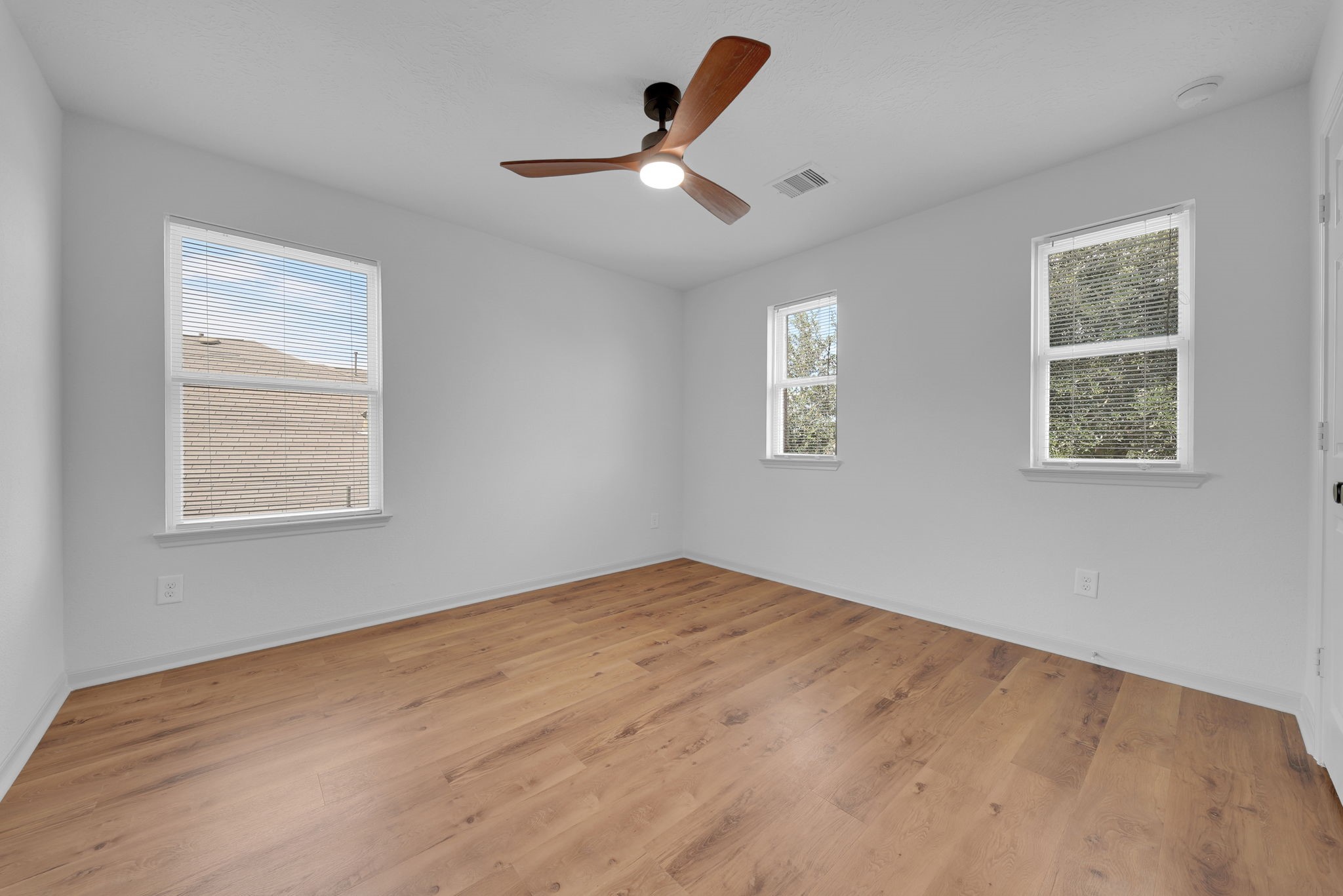 4322 Lake Cypress Circle Property Photo 17