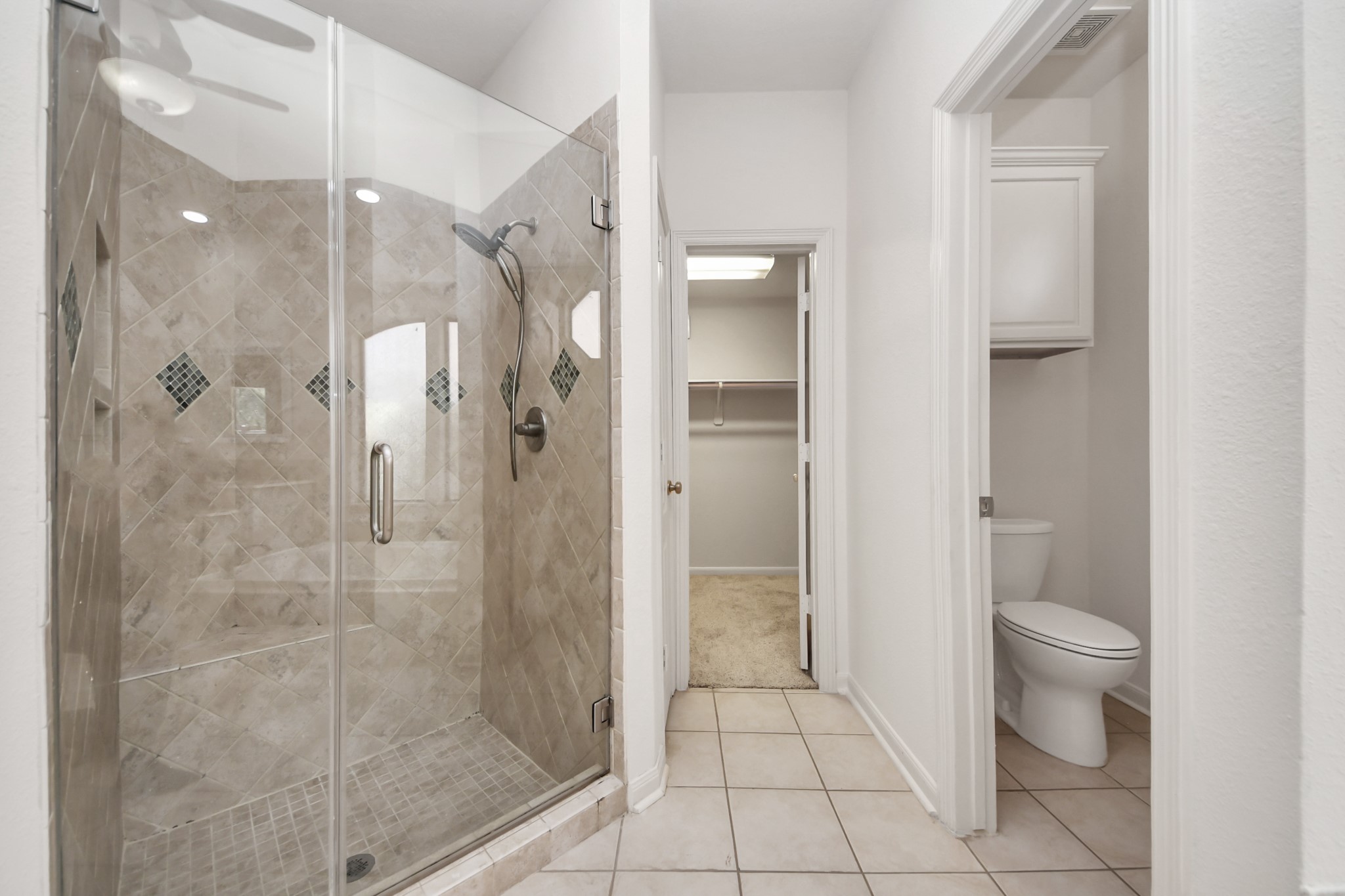 6423 Middlelake Court Property Photo 33