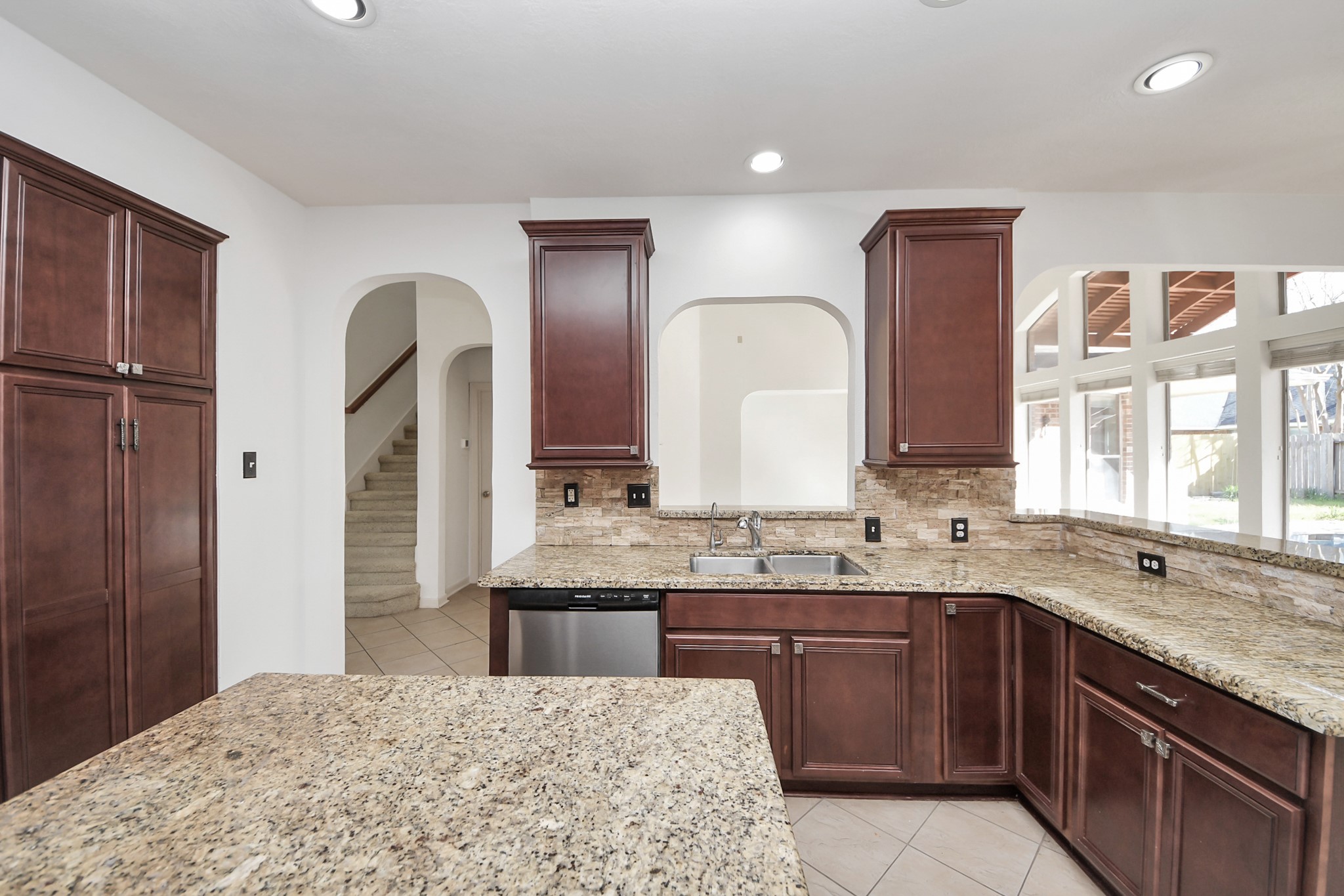 6423 Middlelake Court Property Photo 40