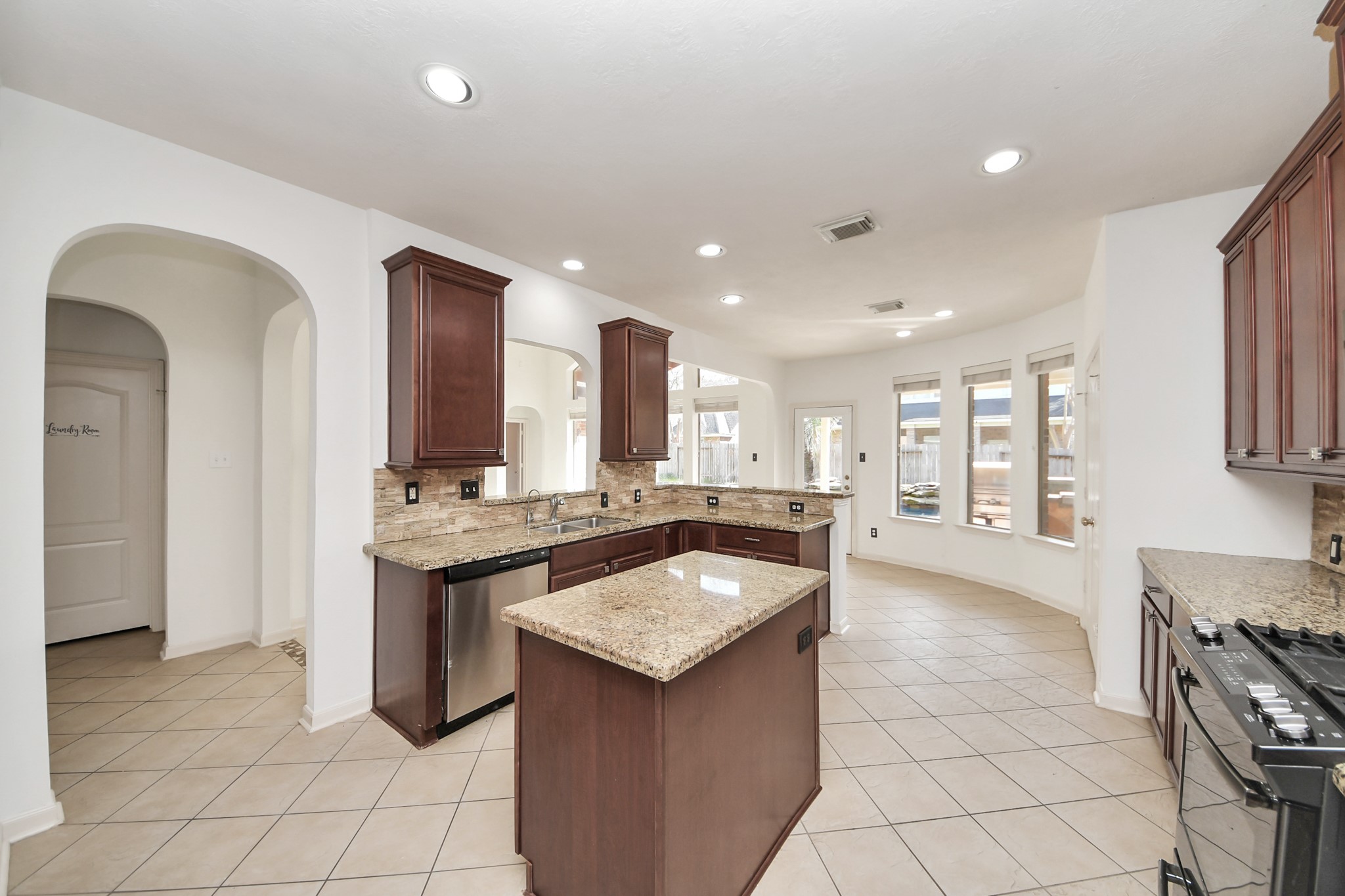 6423 Middlelake Court Property Photo 41