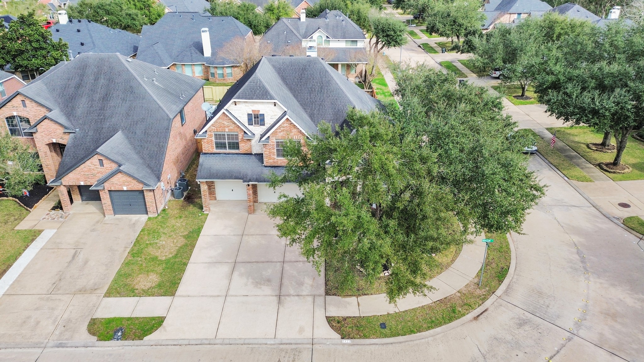 6423 Middlelake Court Property Photo 45