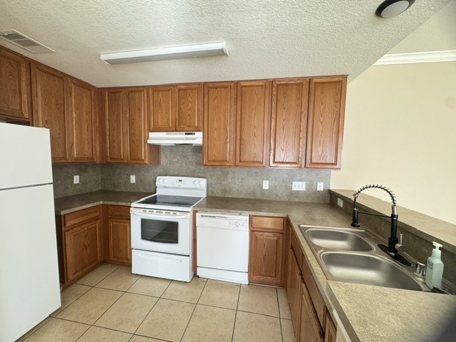 3817 Shire Valley Drive Property Photo 5