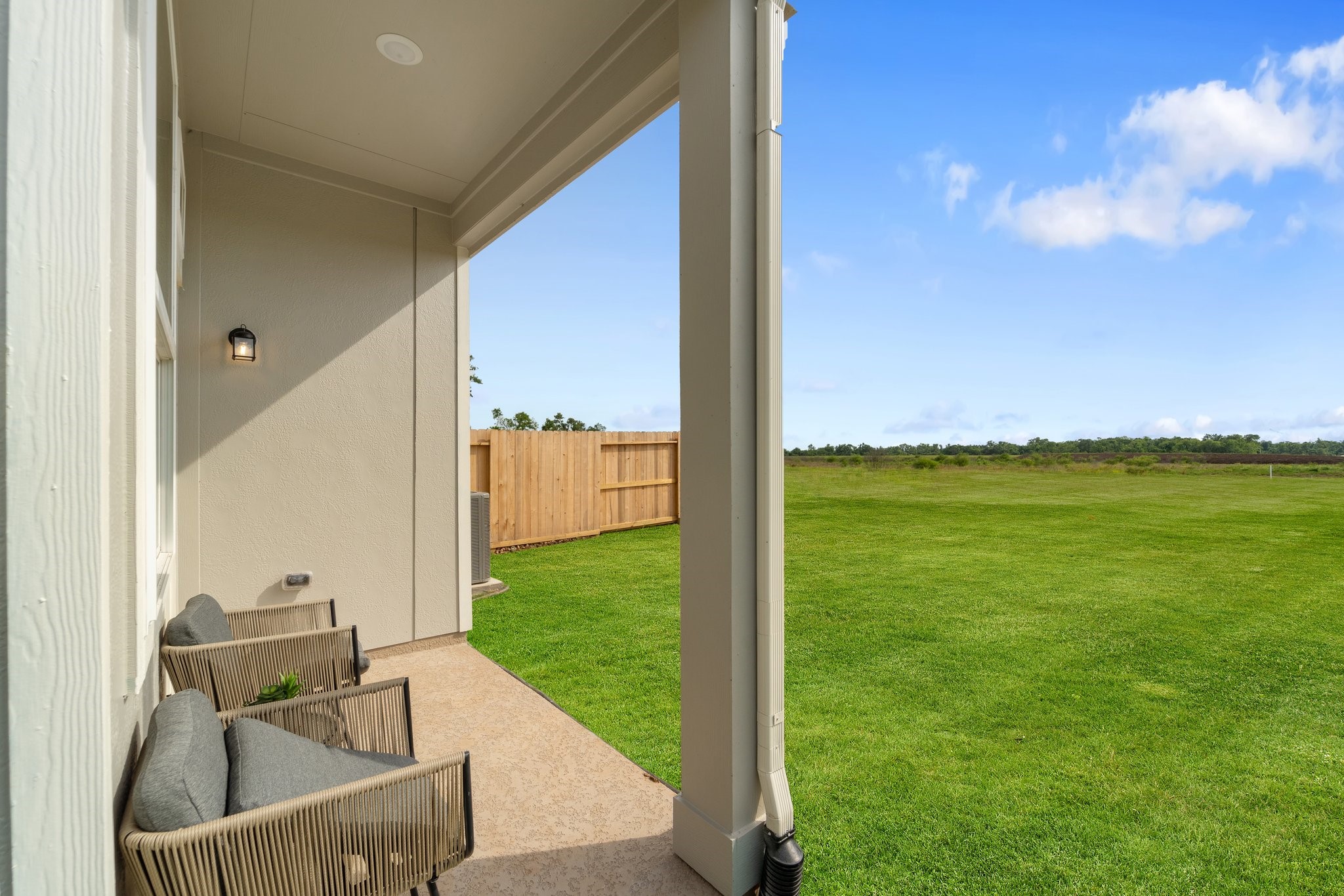 10107 Palm Springs Place Property Photo 24