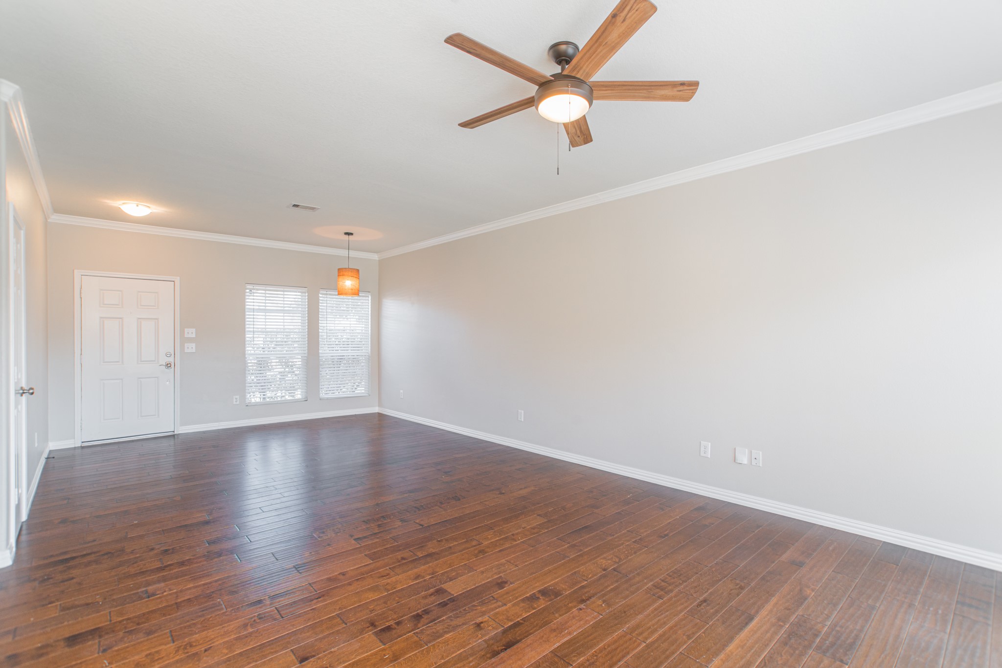 22519 Goss Spring Court Property Photo 14